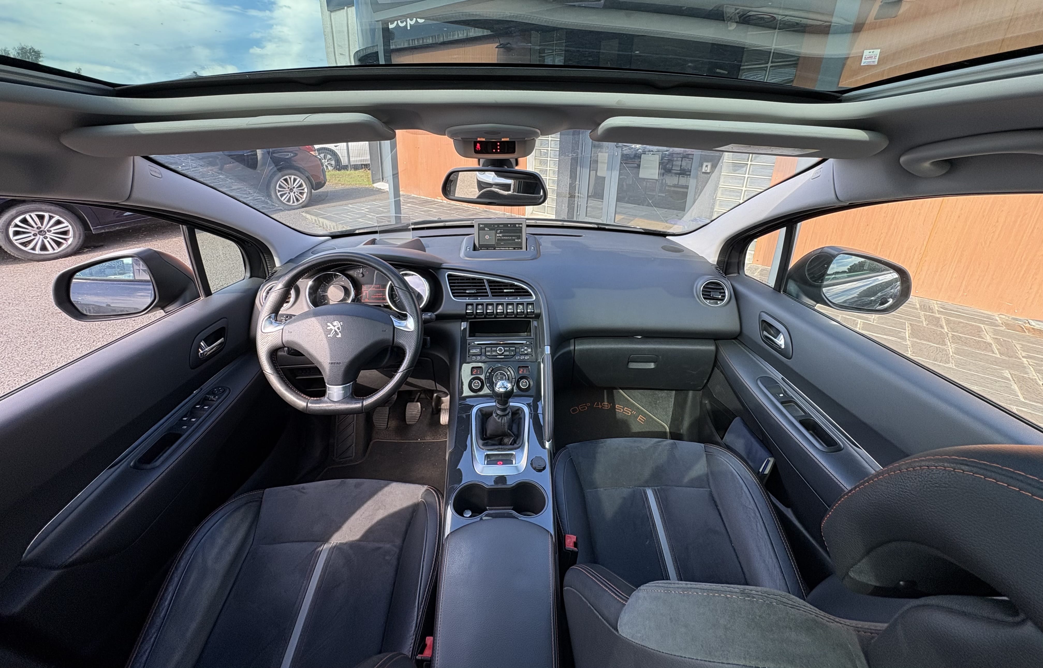 Peugeot 3008 1.2 puretech crossway avec Entrée audio / iPod