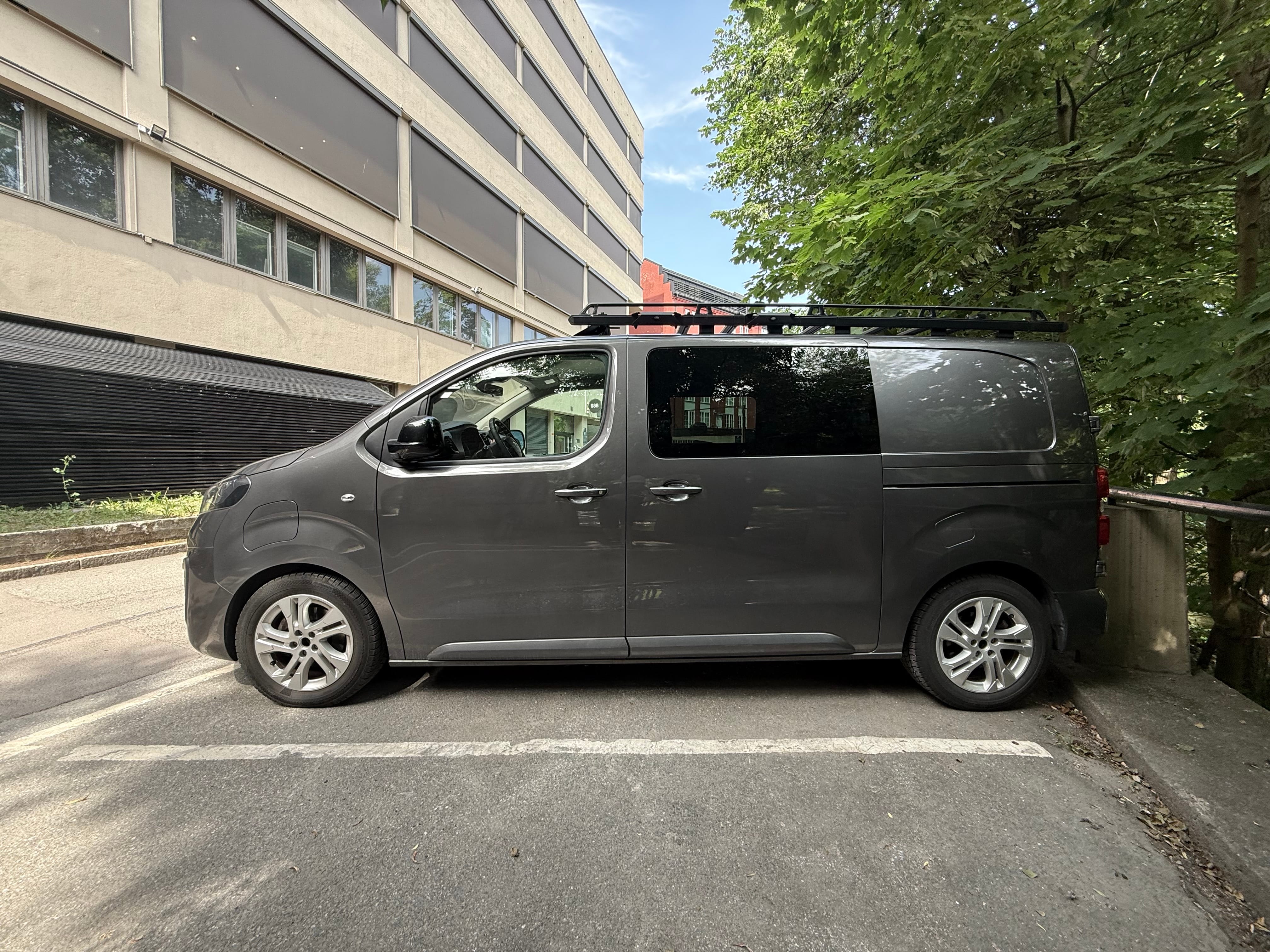 Opel Vivaro mit Klimaanlage