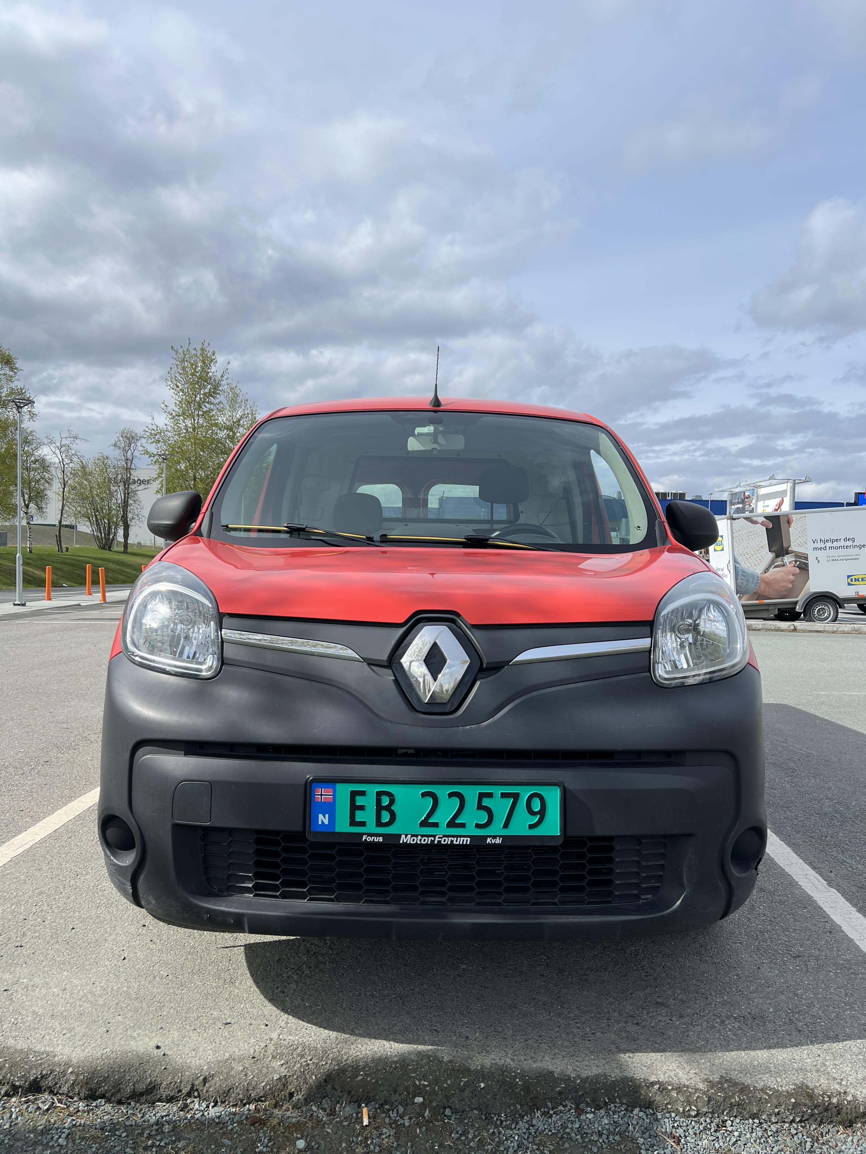 Renault Kangoo ZE med Lydinngang