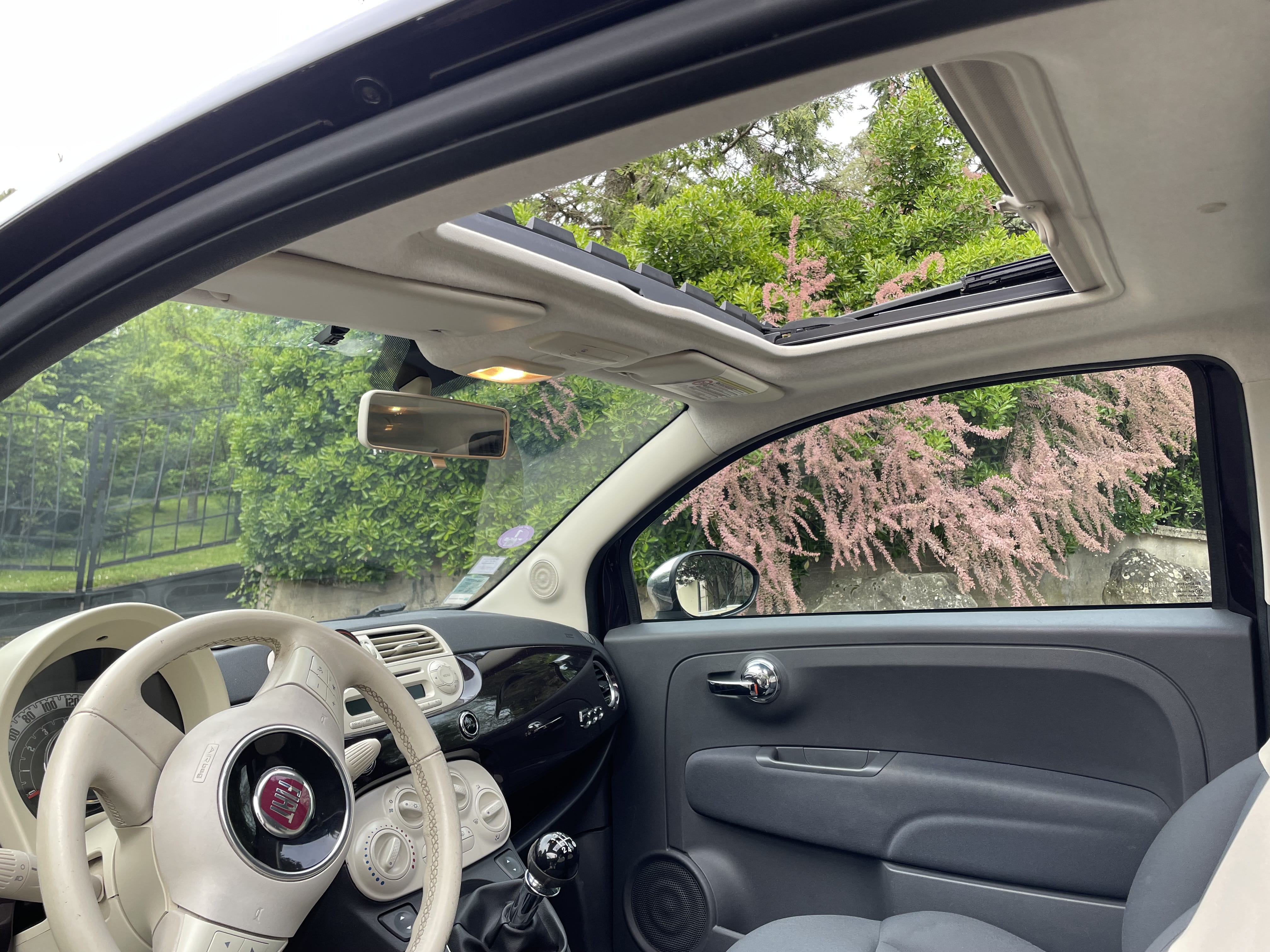 Fiat 500 Toit ouvrant panoramique avec Audio Bluetooth