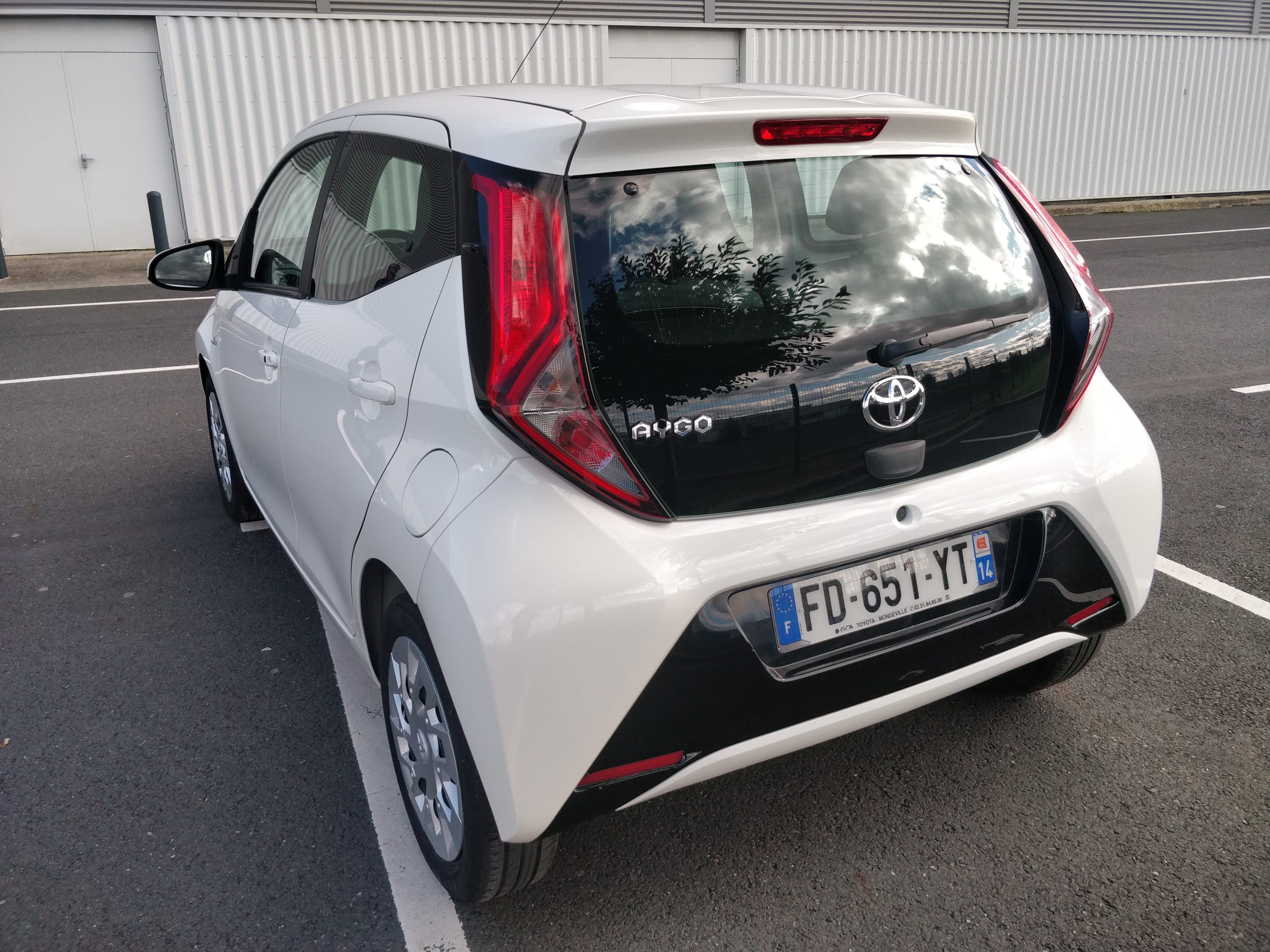 Toyota Aygo II 2019 Caméra de recul/ Apple Carplay/ Android Auto avec GPS