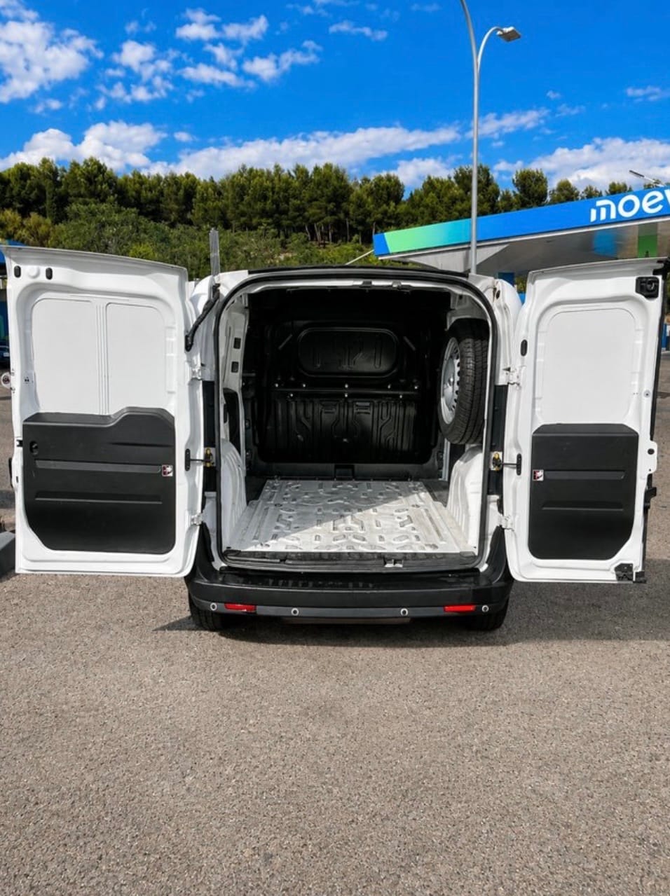 Fiat Doblo Cargo 1.4 GNC con Radio 