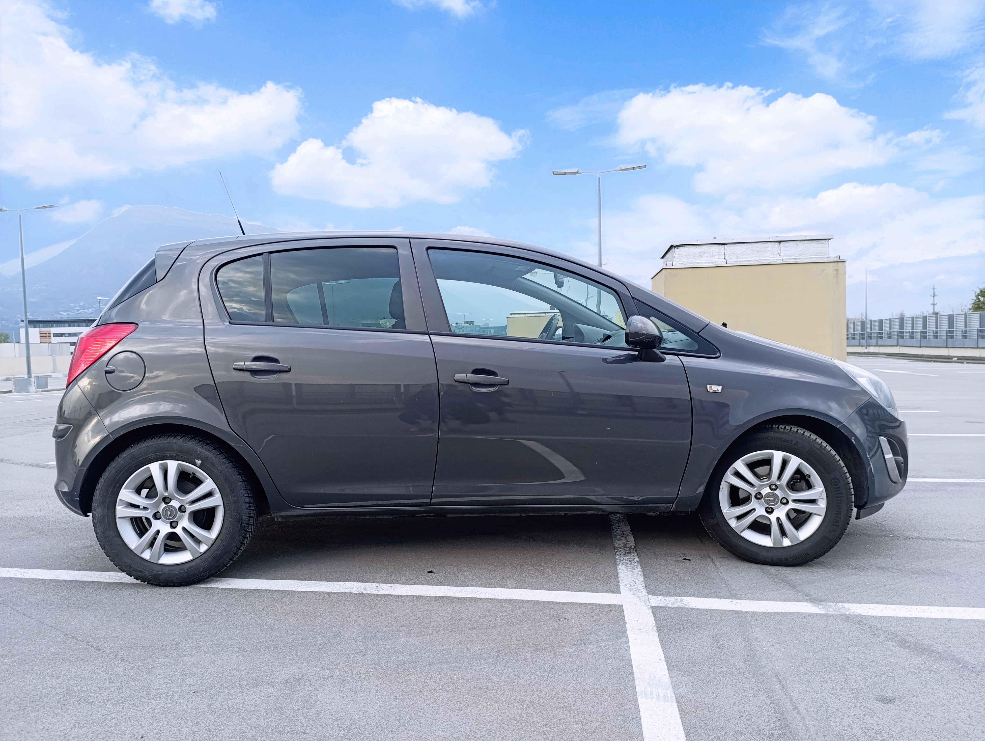 Opel Corsa avec Climatisation