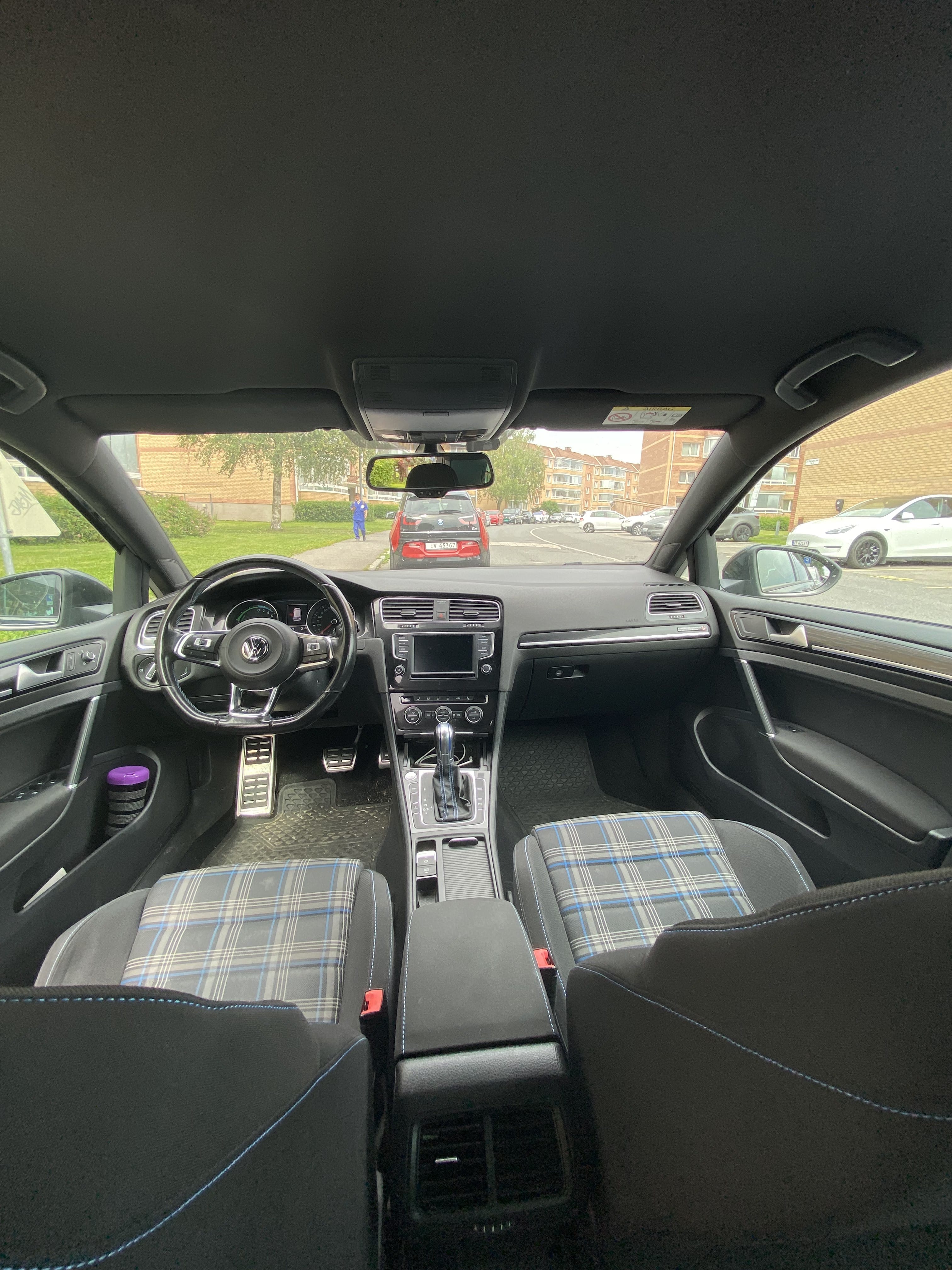 Volkswagen Golf GTE med GPS