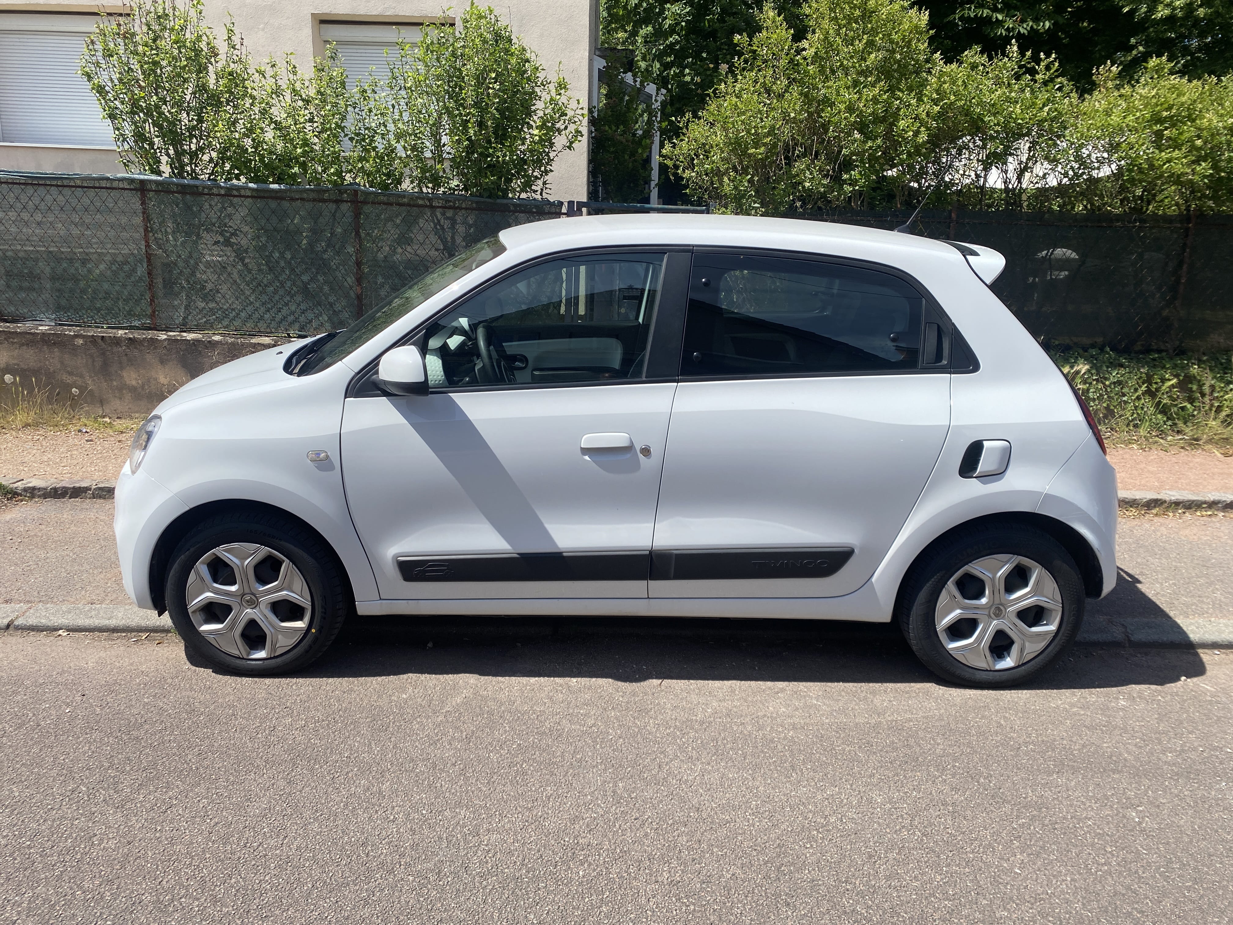 Renault Twingo III avec Climatisation