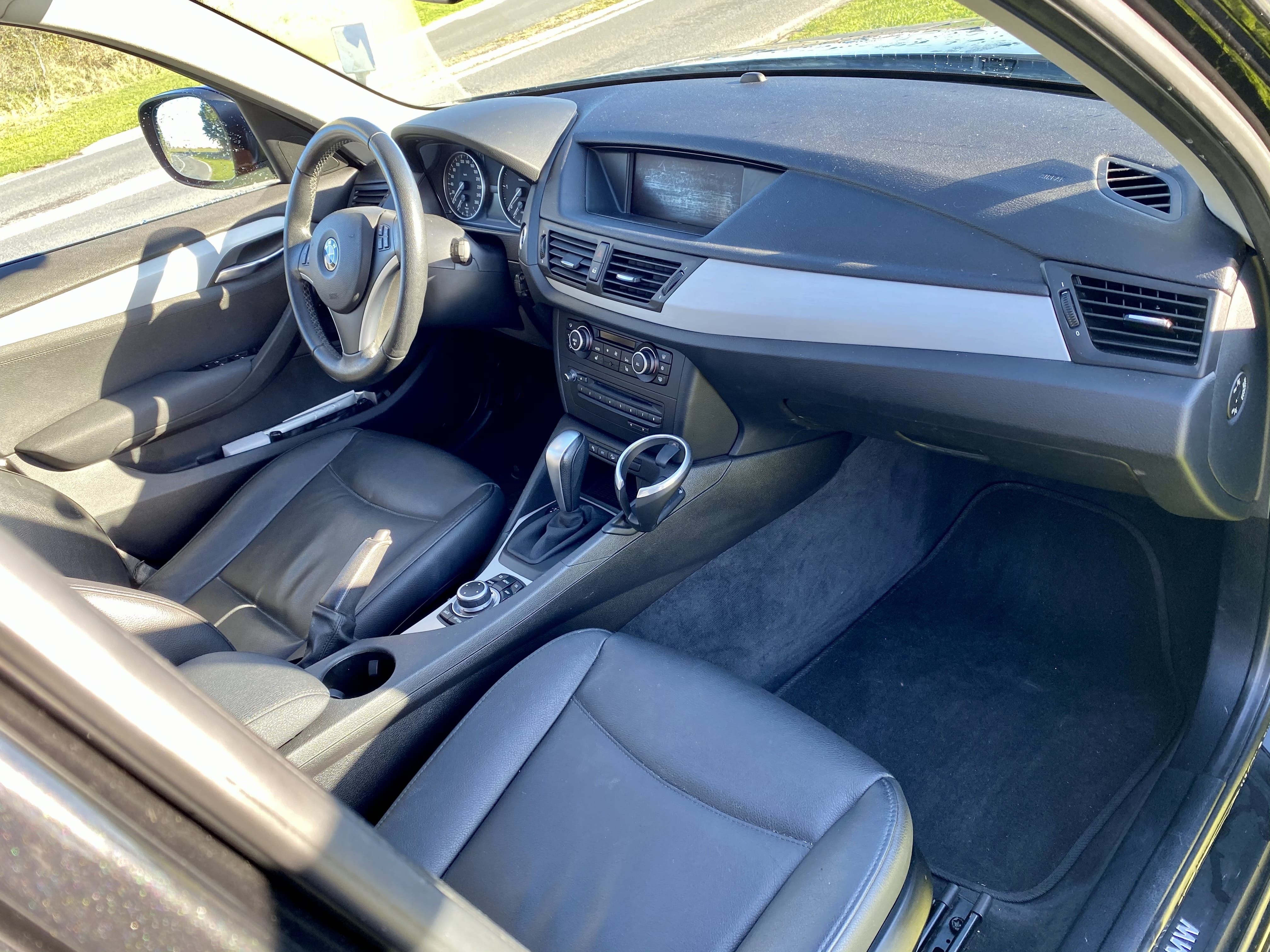 BMW X1 23 d xdrive pack luxe avec Siège bébé