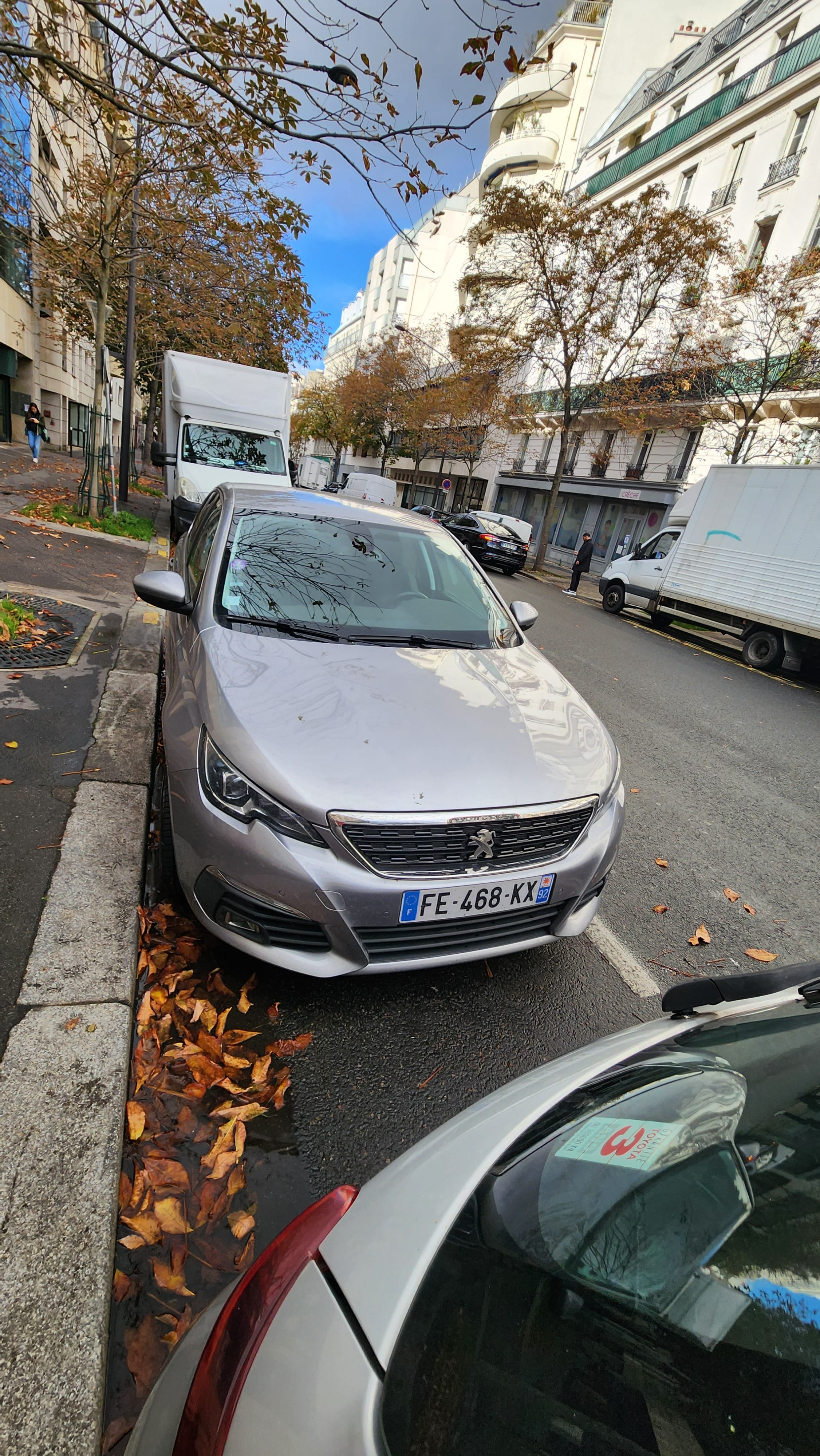 Peugeot 308 avec GPS