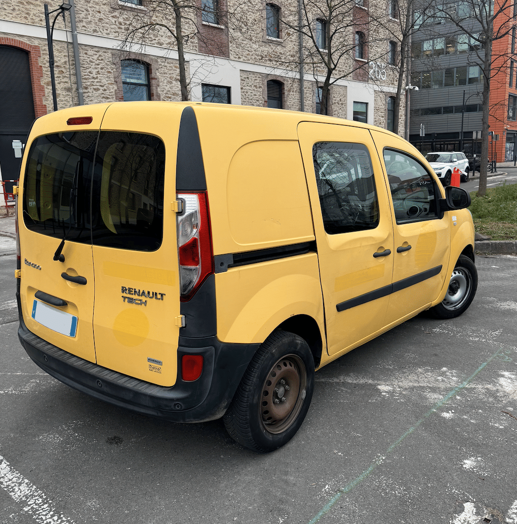 Renault Kangoo Express avec Entrée audio / iPod