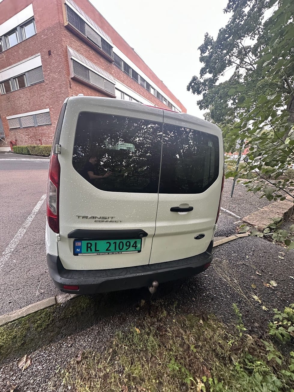 Ford Tourneo Connect with Hitch