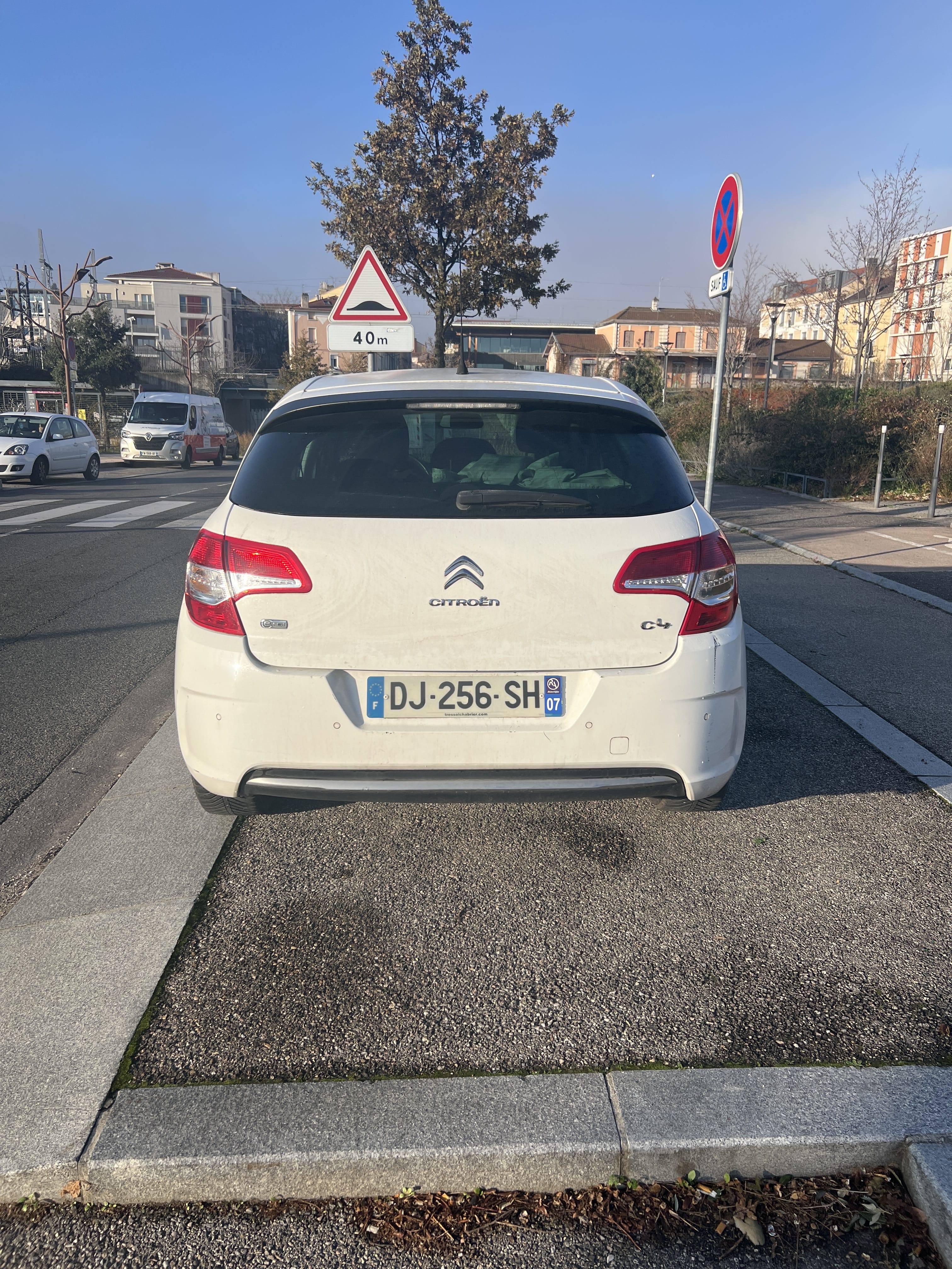Citroen C4 avec GPS