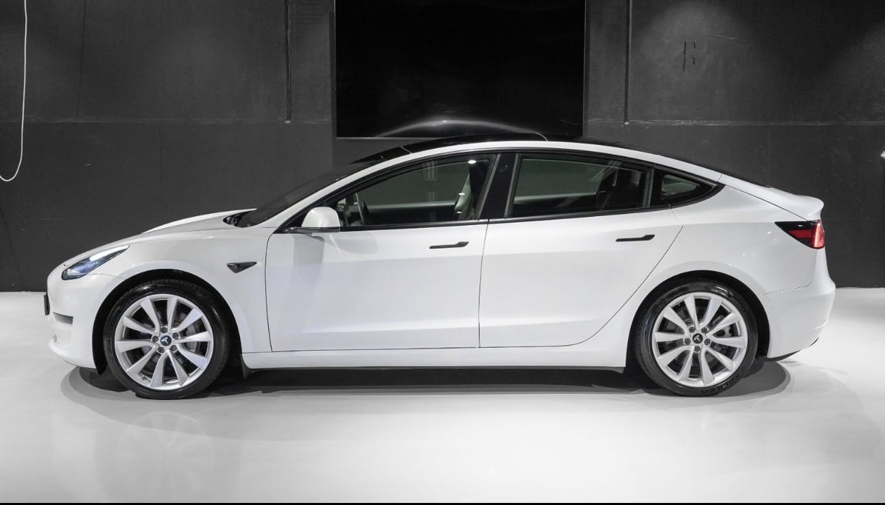 Tesla Model 3 Long Range med Aircondition