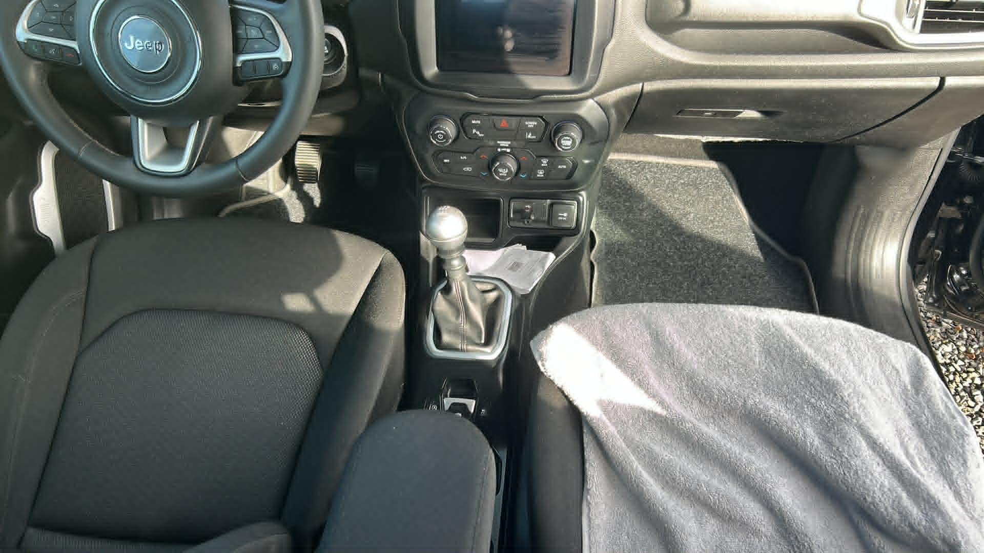 Jeep Renegade avec Régulateur de vitesse
