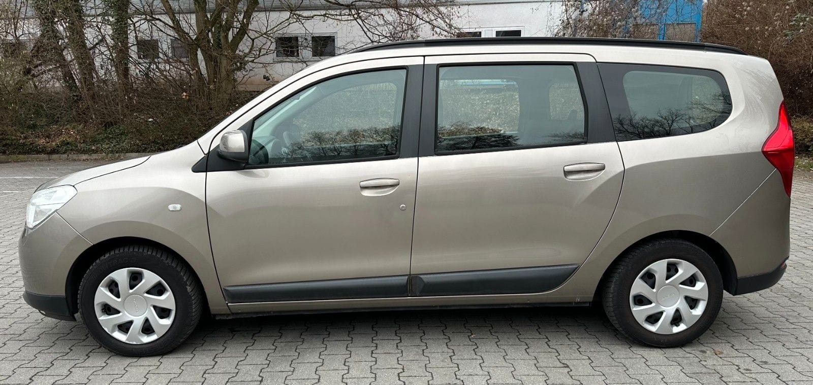 Dacia Lodgy mit Navigationsgerät
