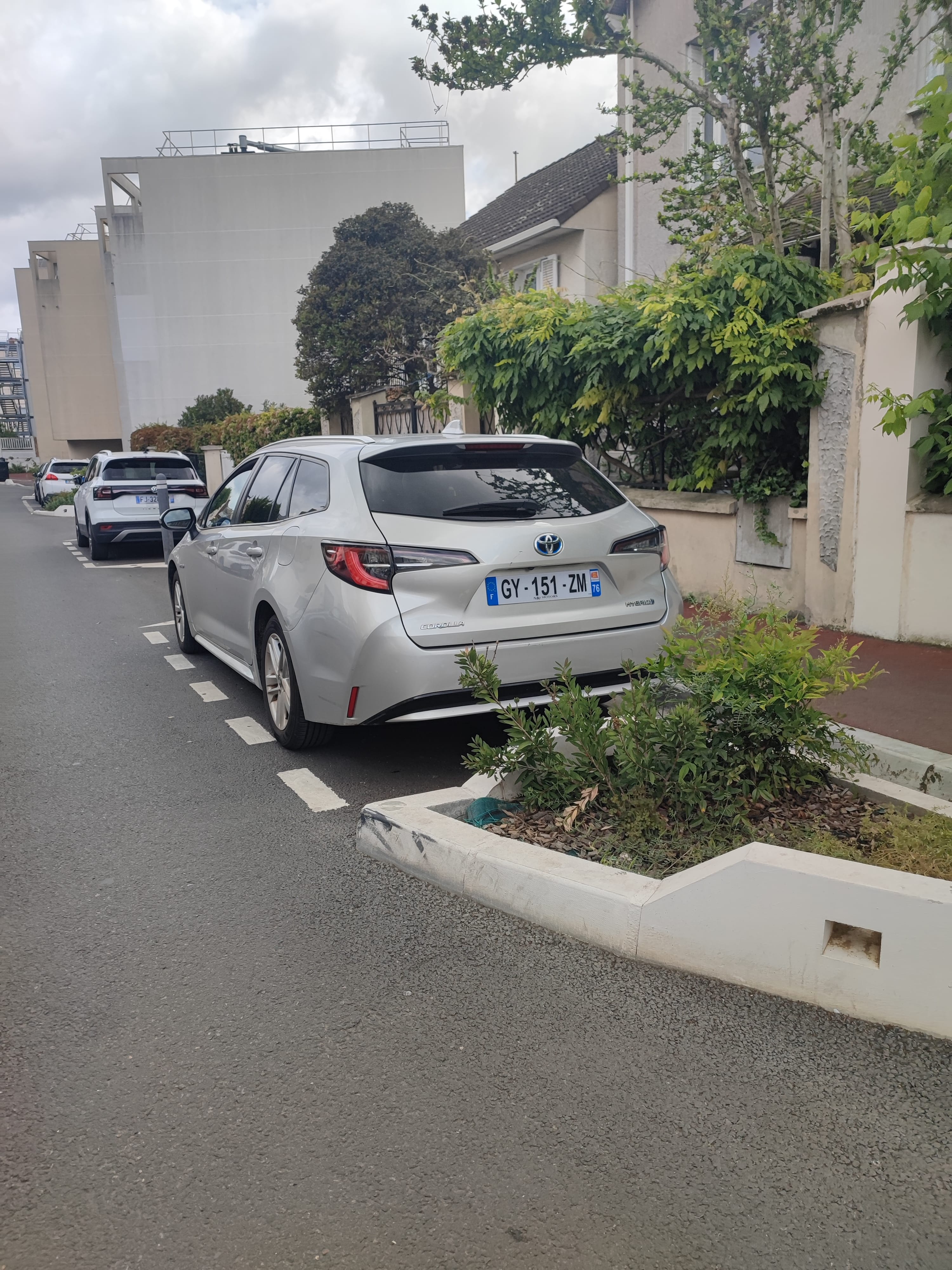 Toyota Corolla Break Hybride avec Climatisation