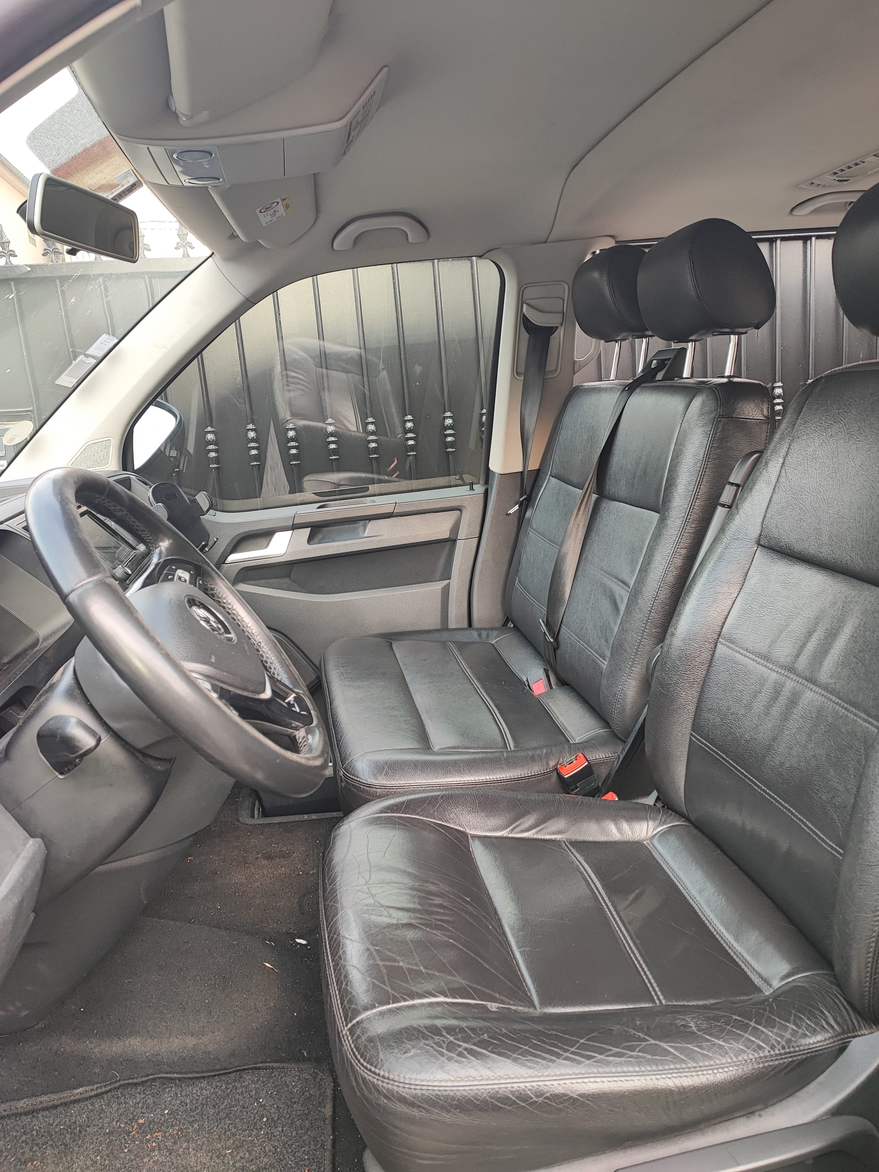Volkswagen Caravelle avec Audio Bluetooth
