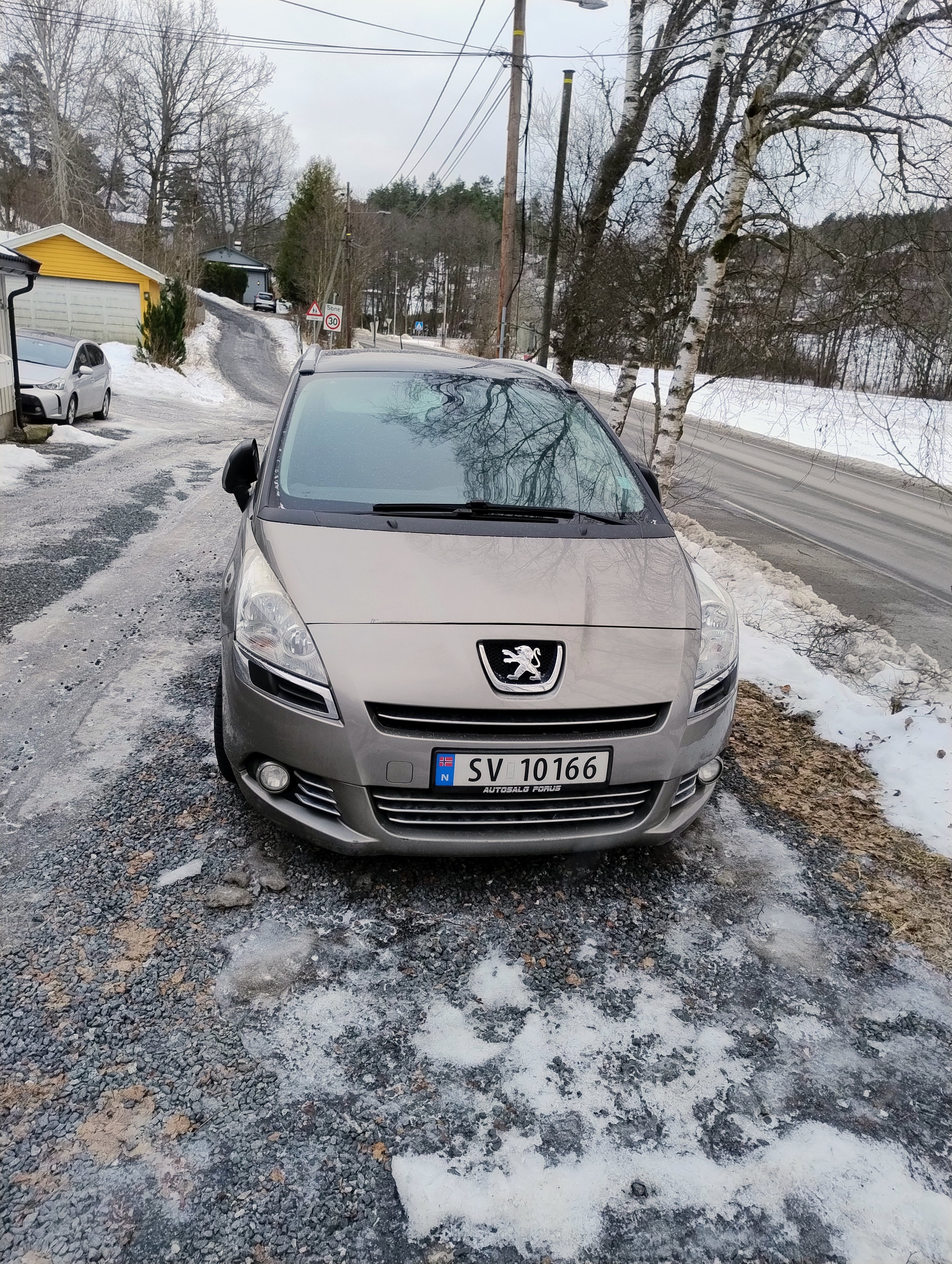 Peugeot 5008