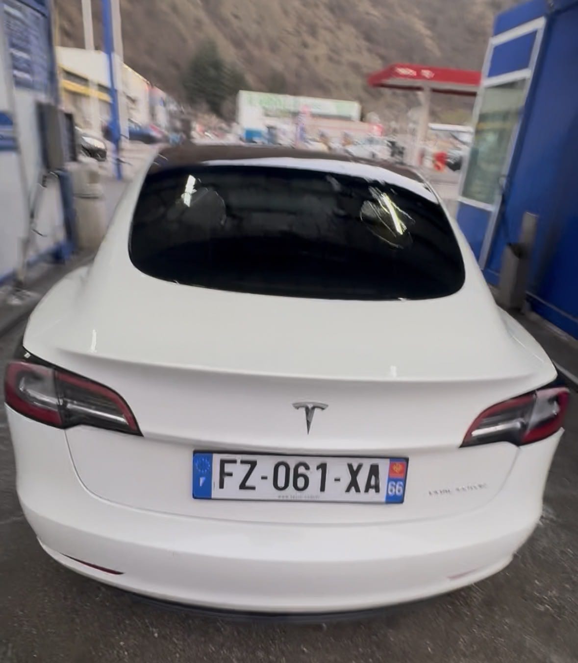 Tesla Model 3 avec Climatisation
