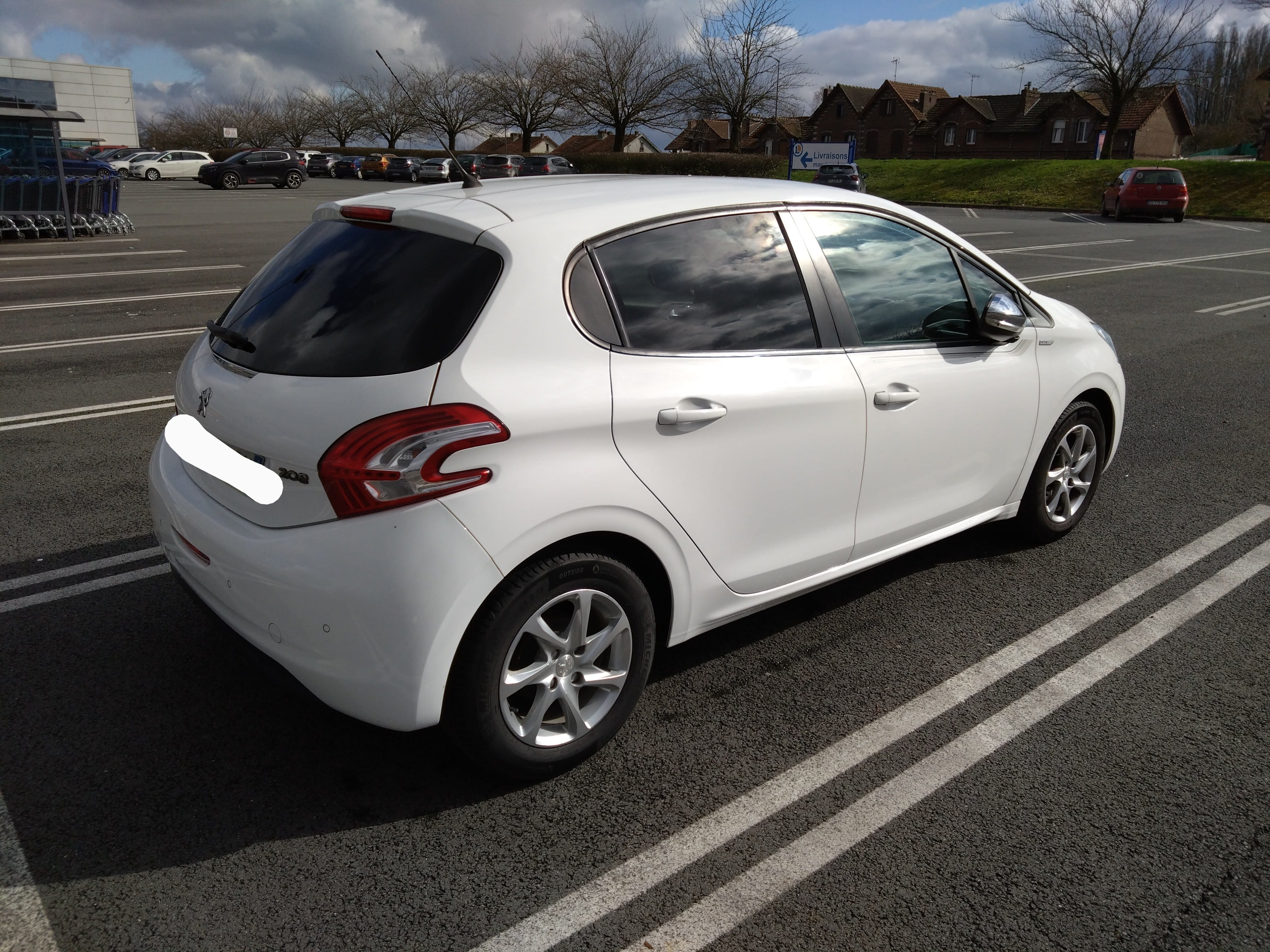 Peugeot 208 avec Régulateur de vitesse