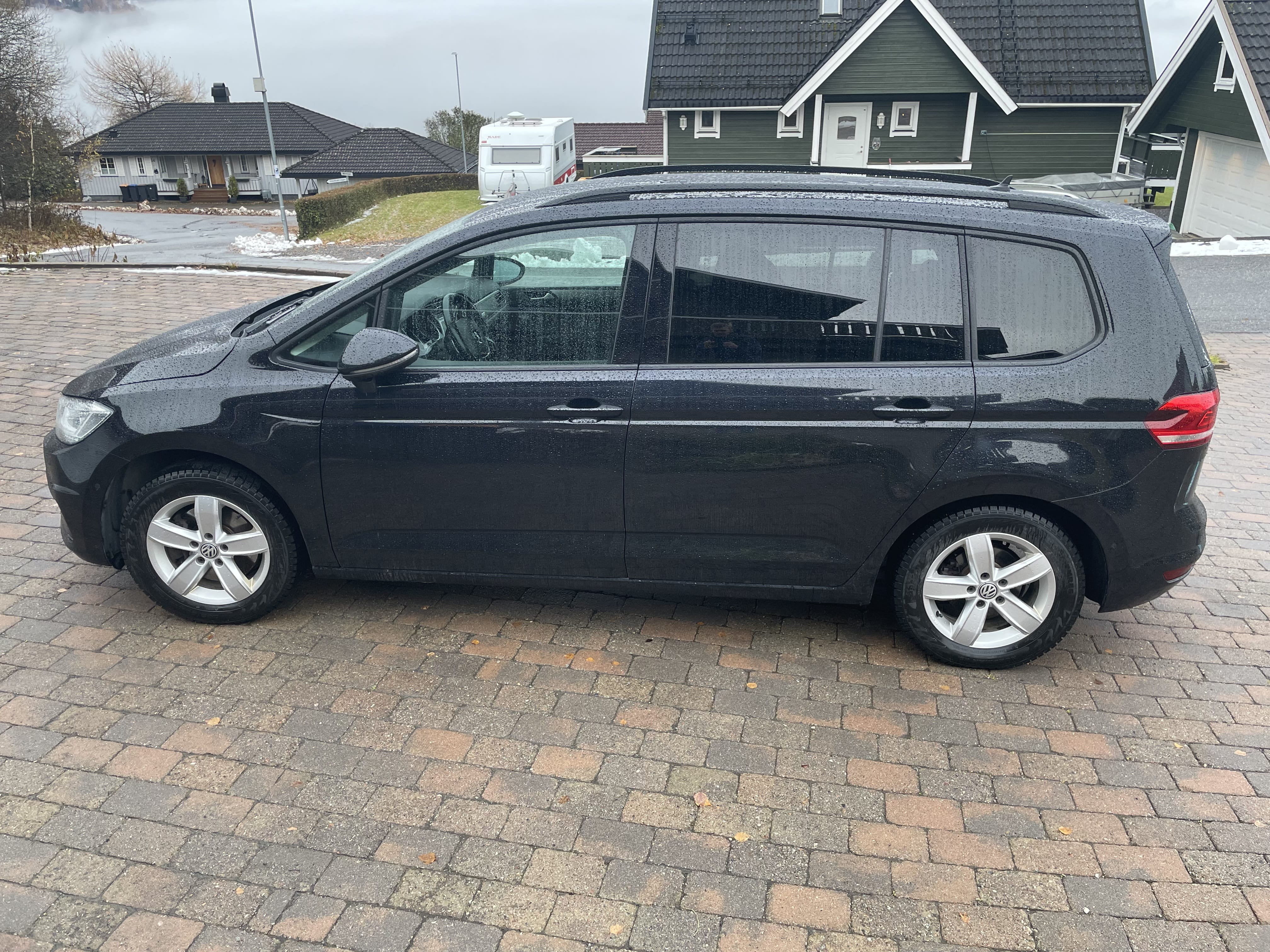 Volkswagen Touran med Aircondition