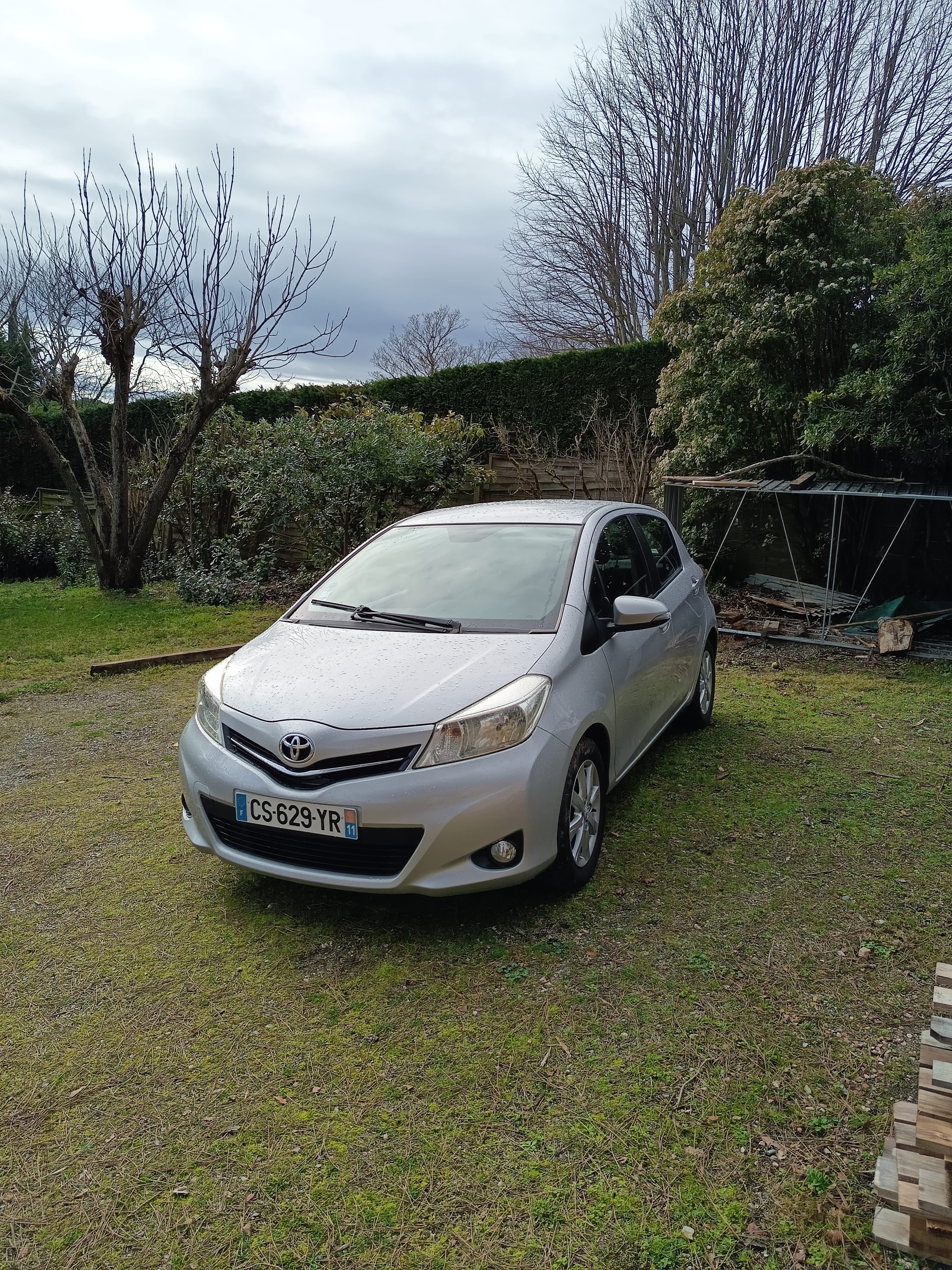 Toyota Yaris, 2013, Essence 95