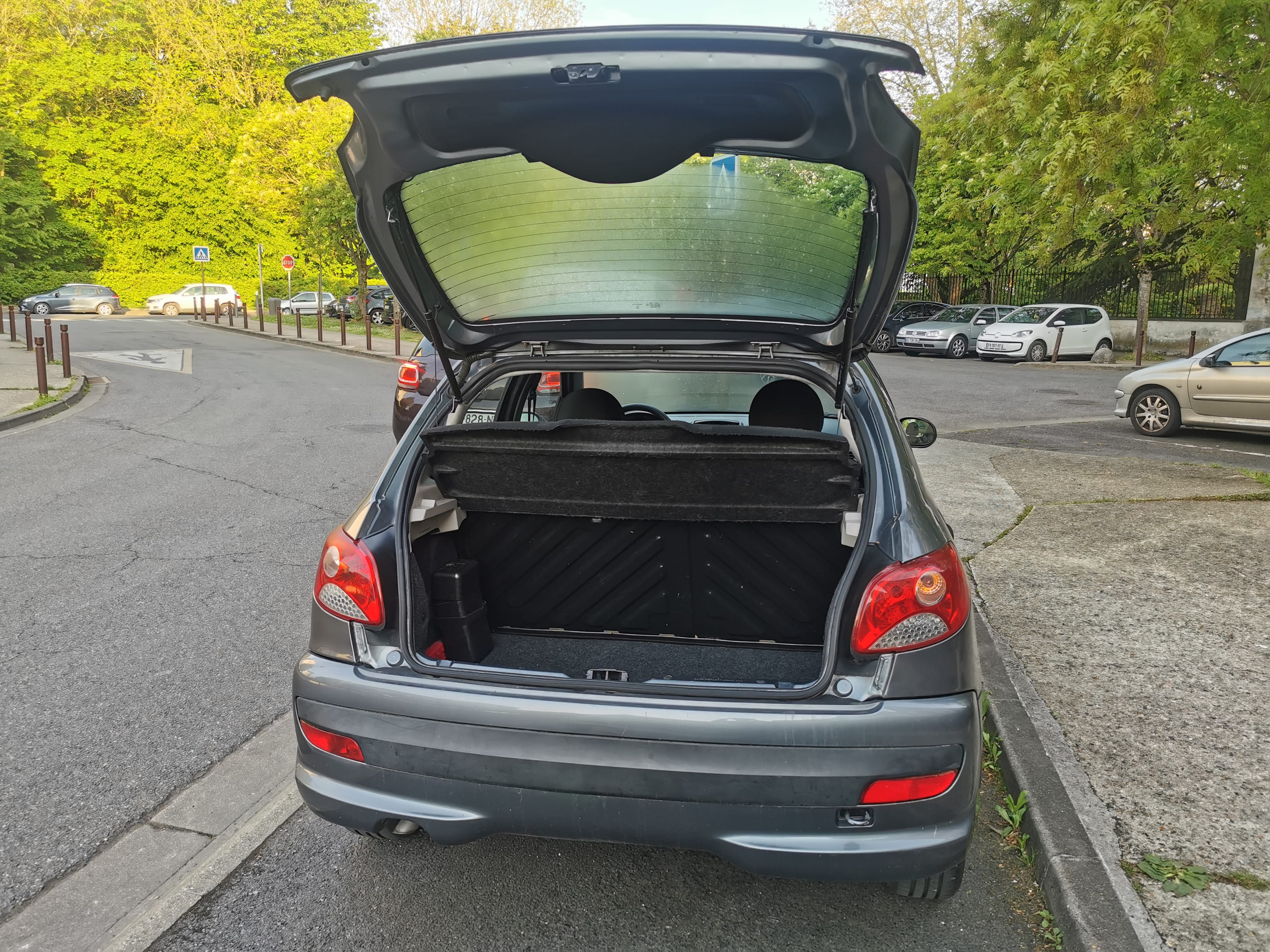 Peugeot 206+