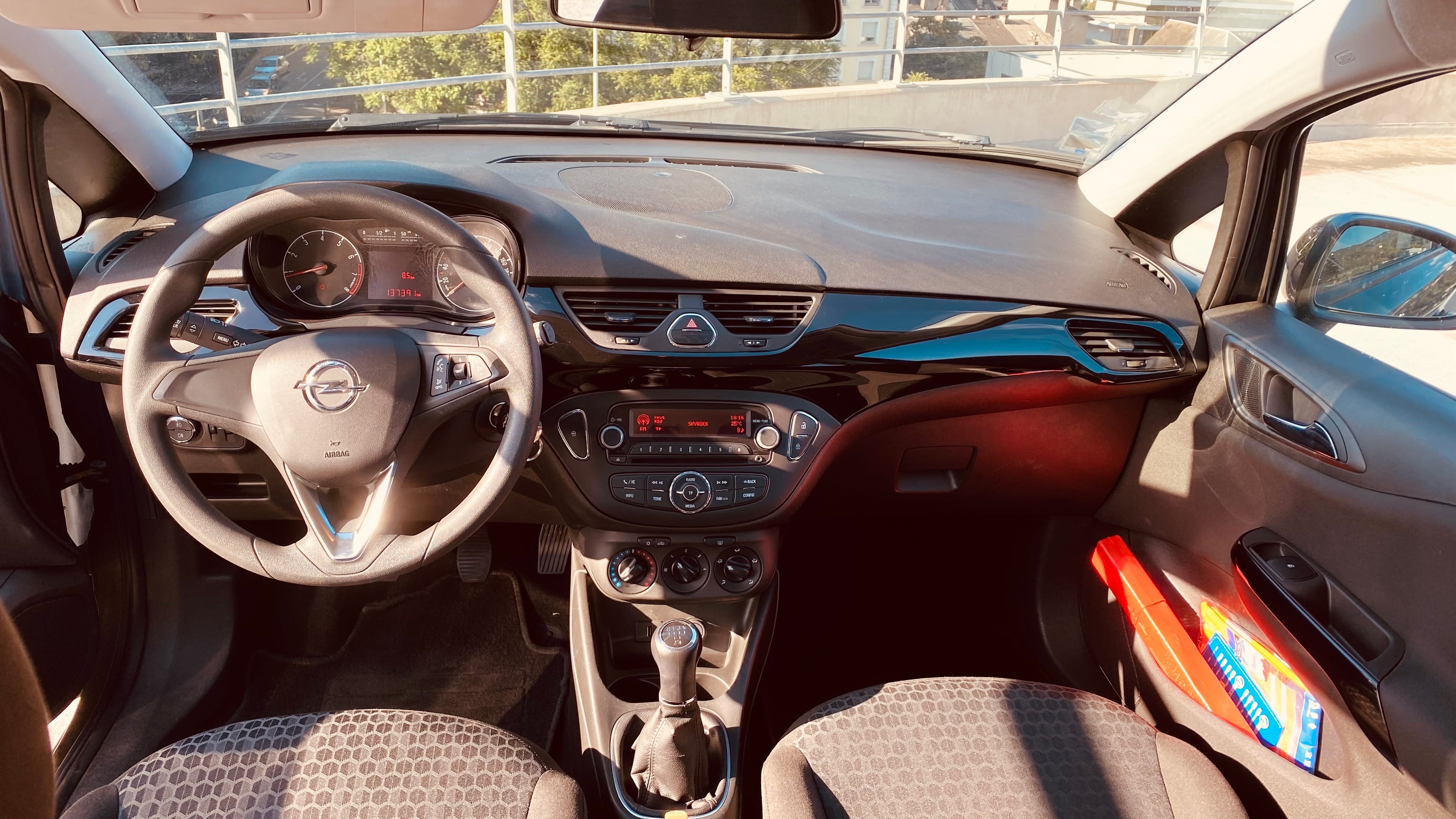 Opel Corsa avec Audio Bluetooth