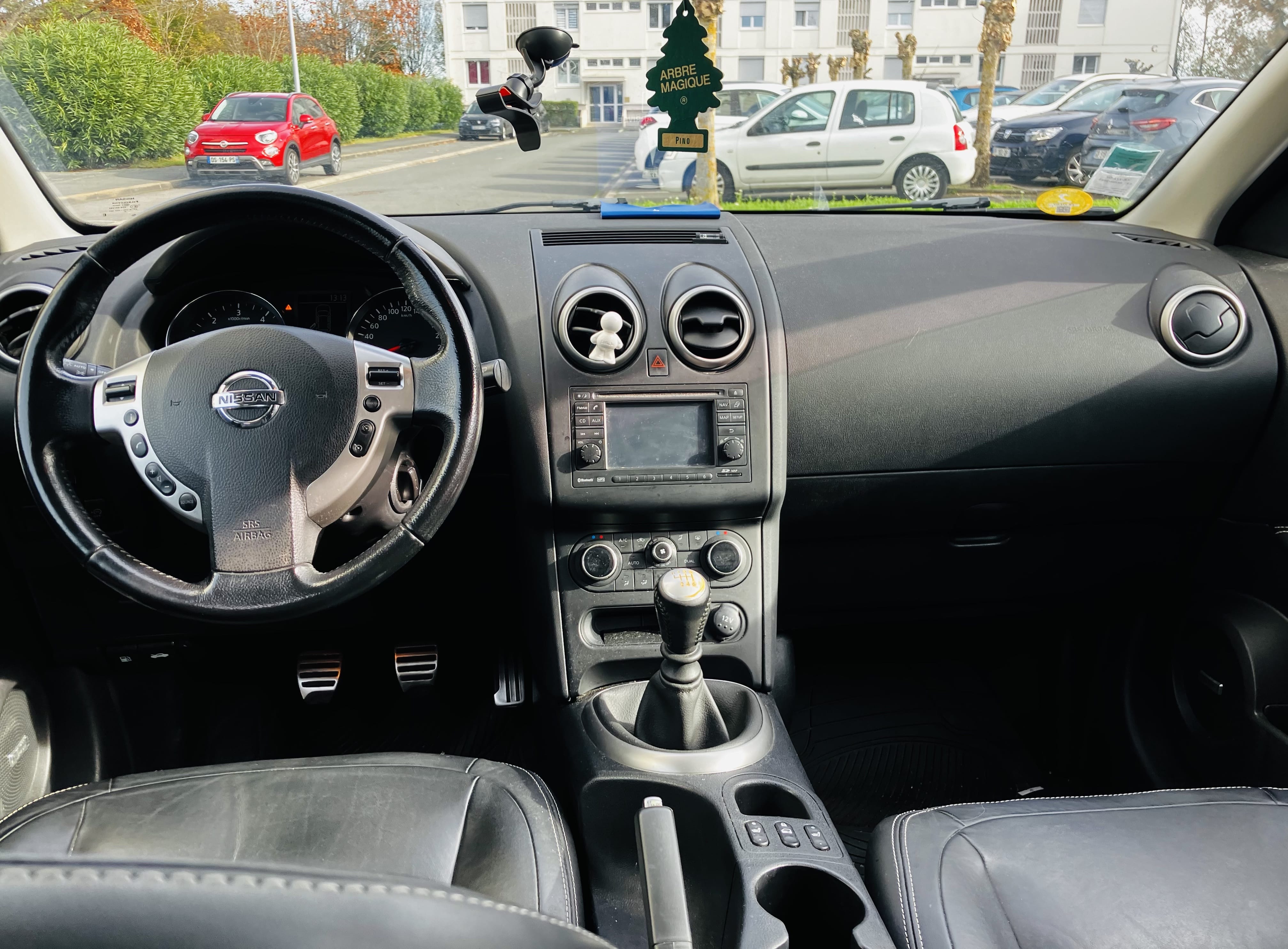 Nissan Qashqai avec Climatisation