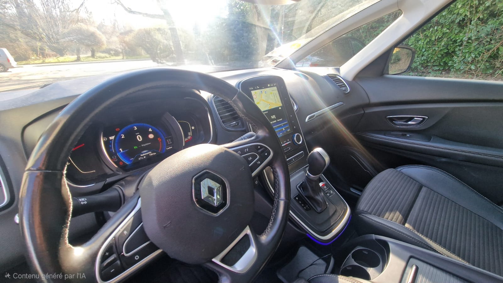 Renault Scenic 1.5 dci automatique avec GPS