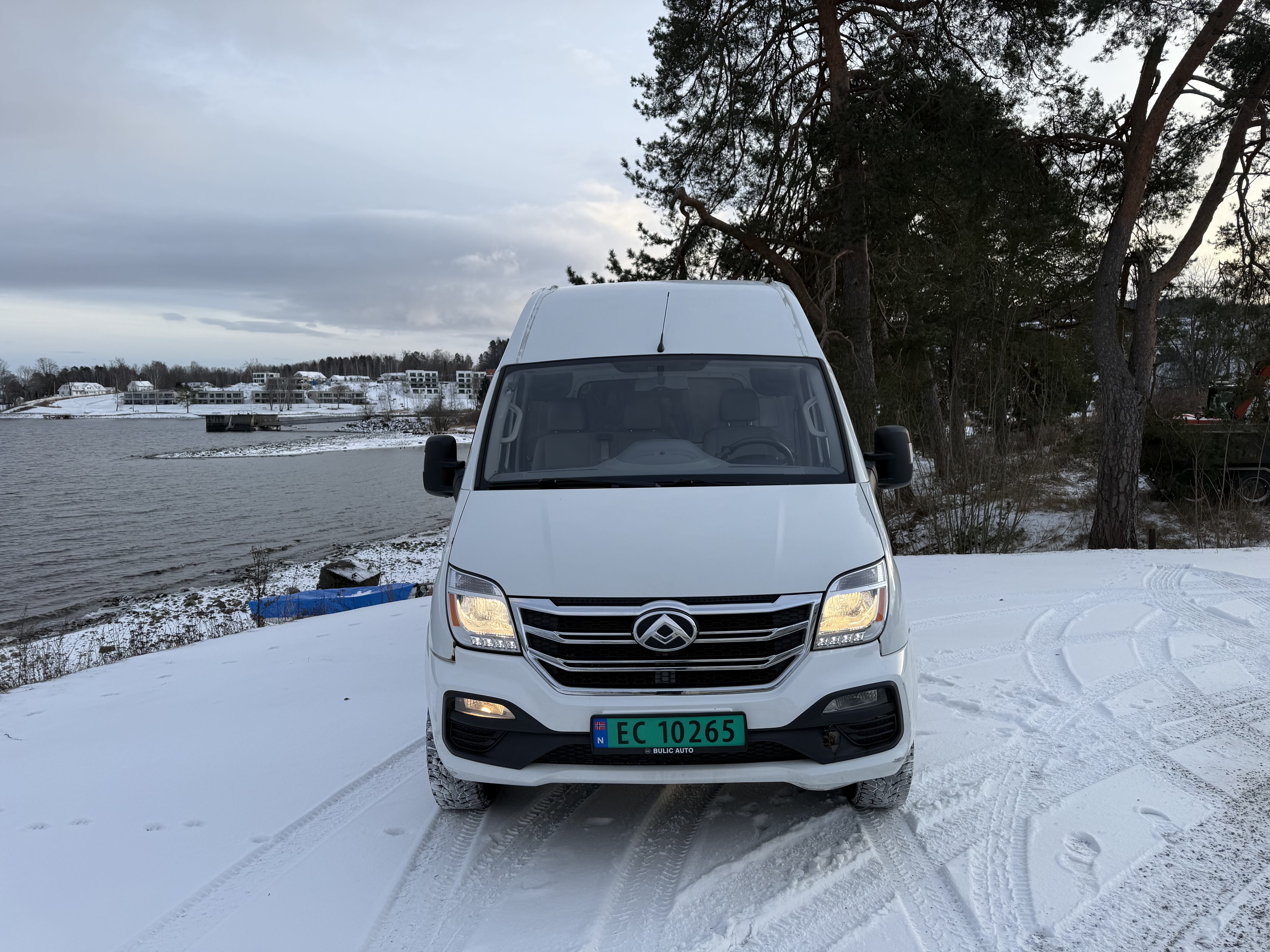 Maxus EV80 - Gratis bom og parkering with GPS