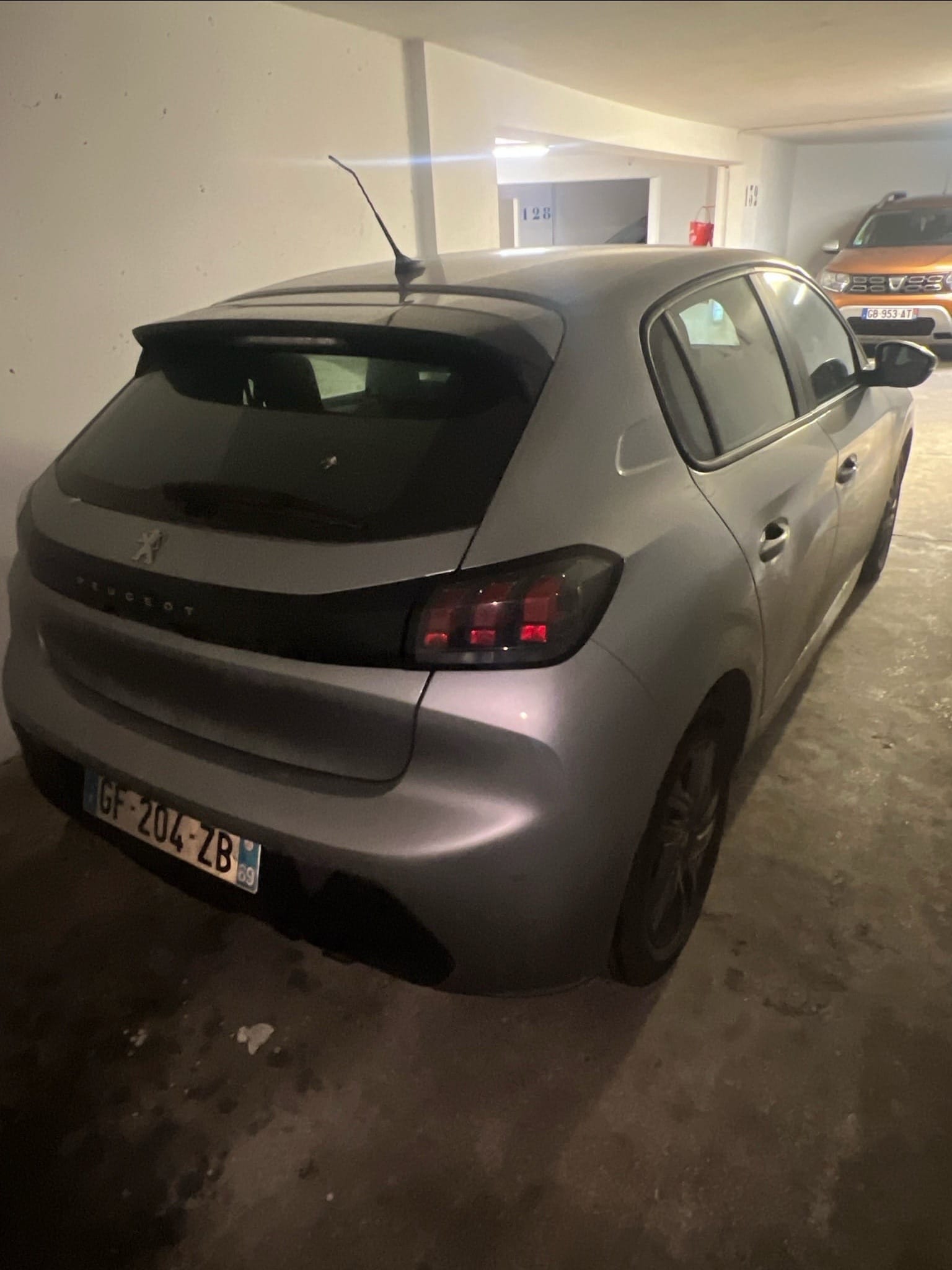 Peugeot 208 avec Climatisation