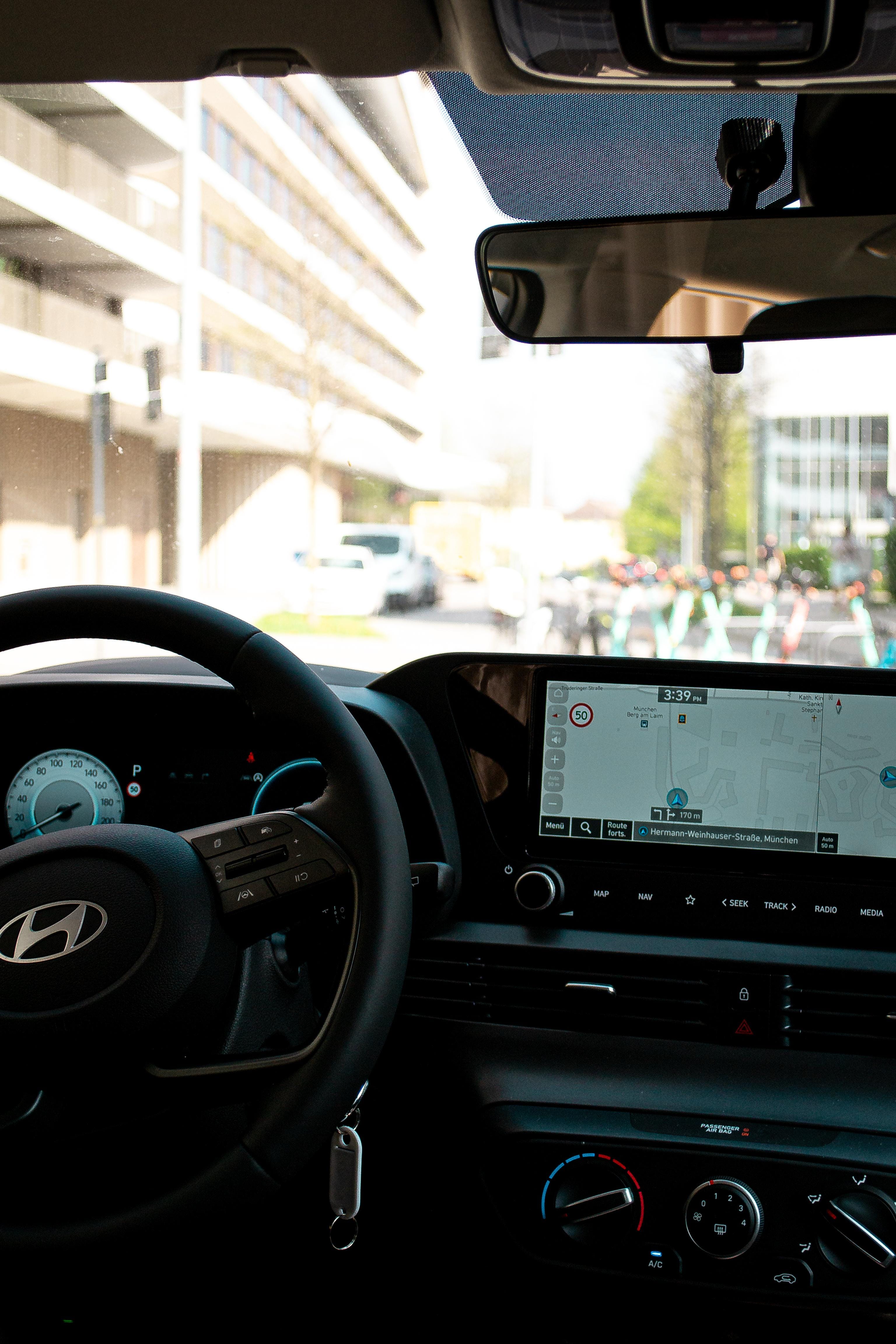 Hyundai i20 Automatik, Navigation, Klimaanlage mit Klimaanlage