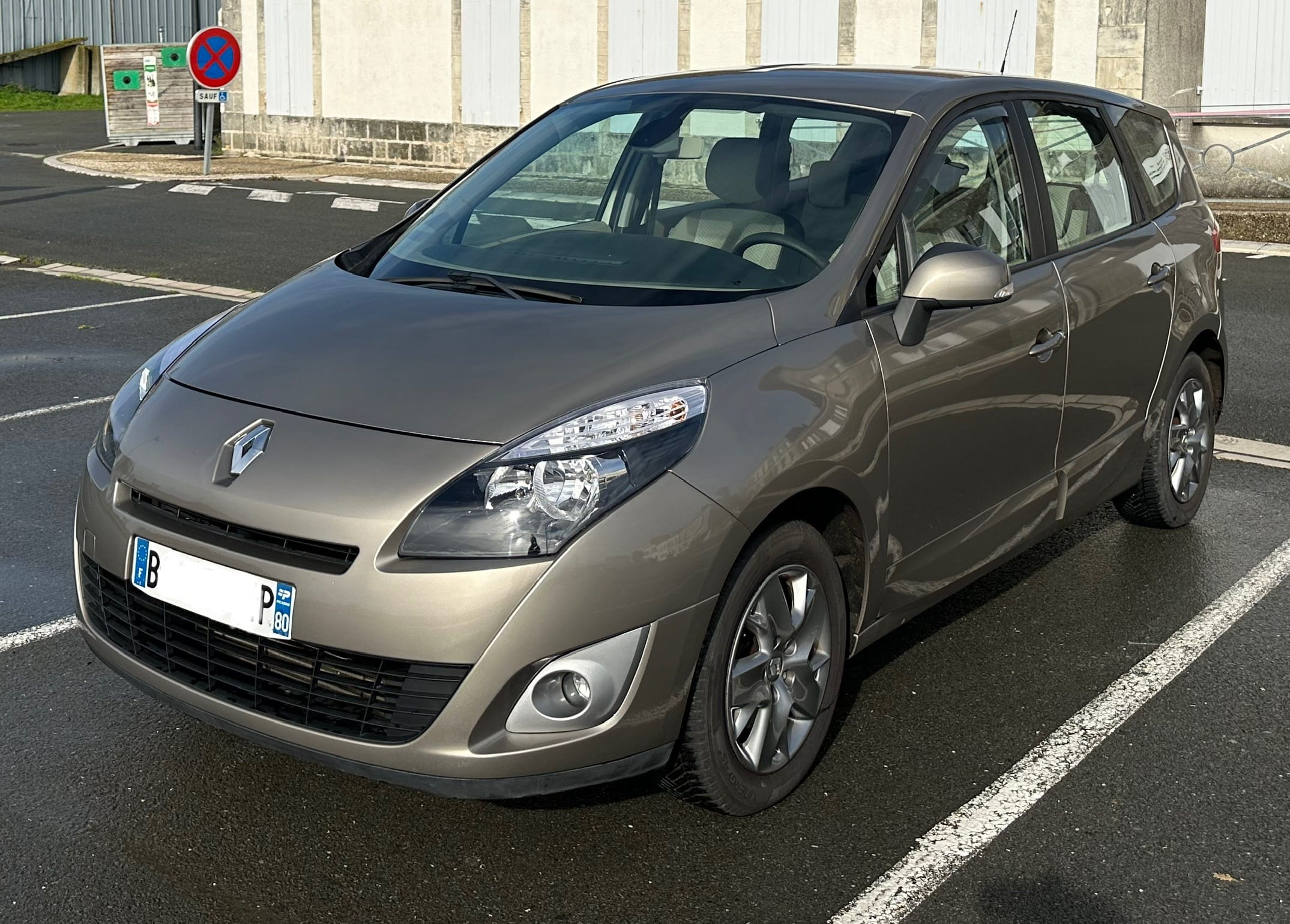 Renault Grand Scenic 1.5 DCI 110, 2011, Diesel, 7 places