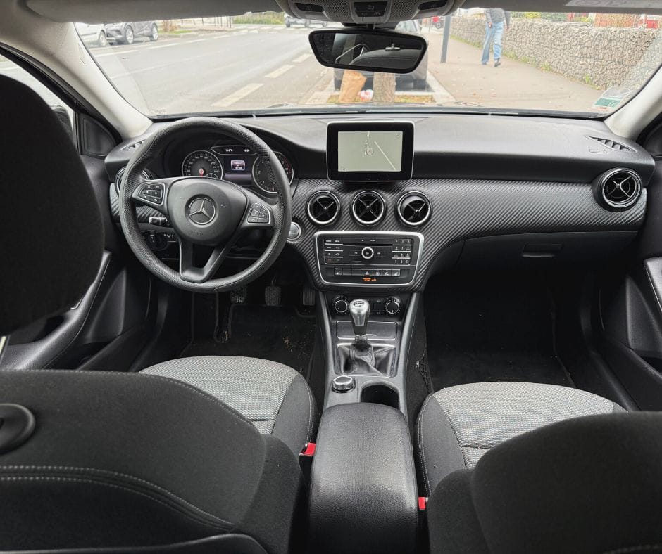 Mercedes-Benz Classe GLA avec Climatisation