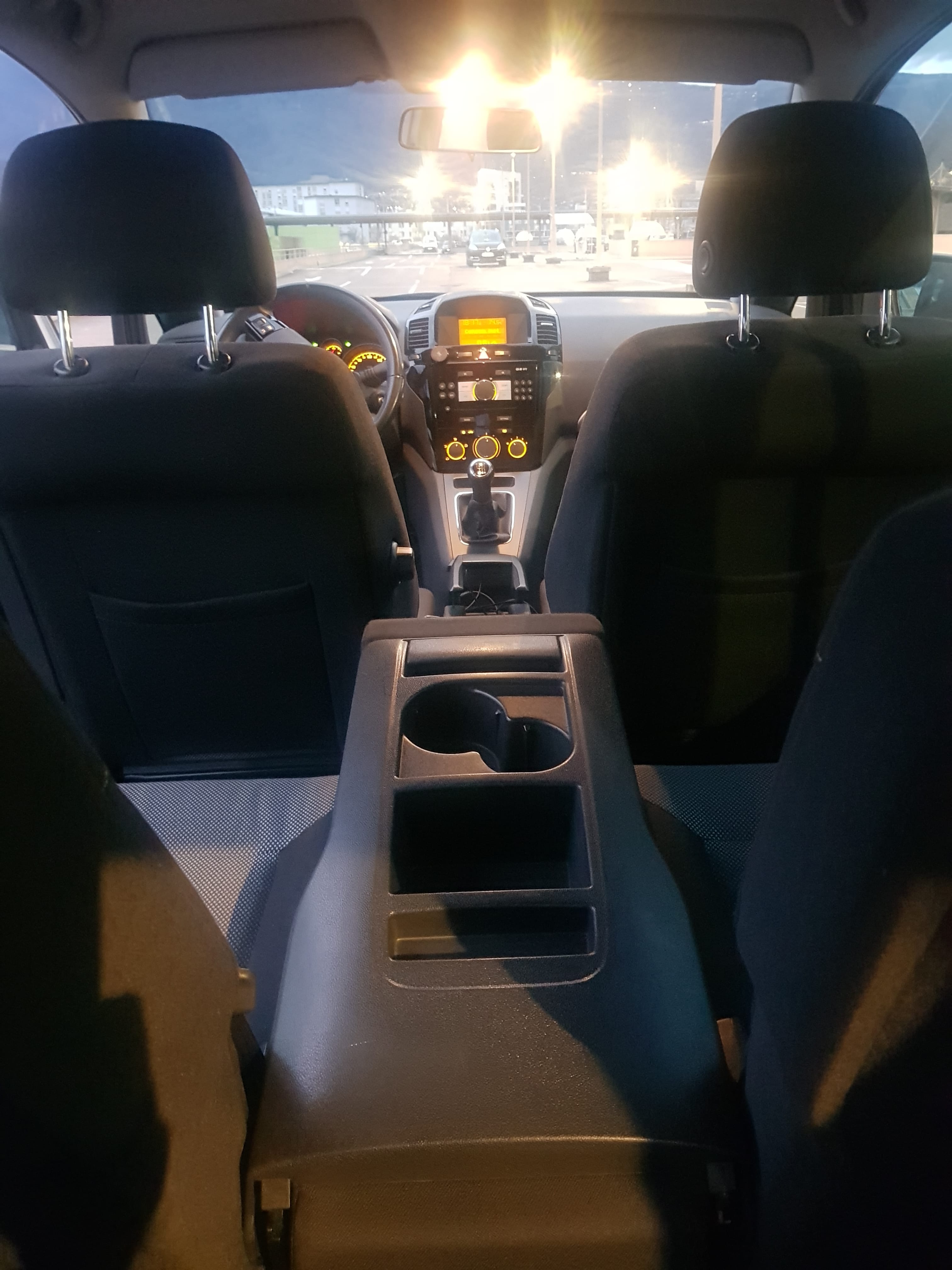 Opel Zafira avec Chaines
