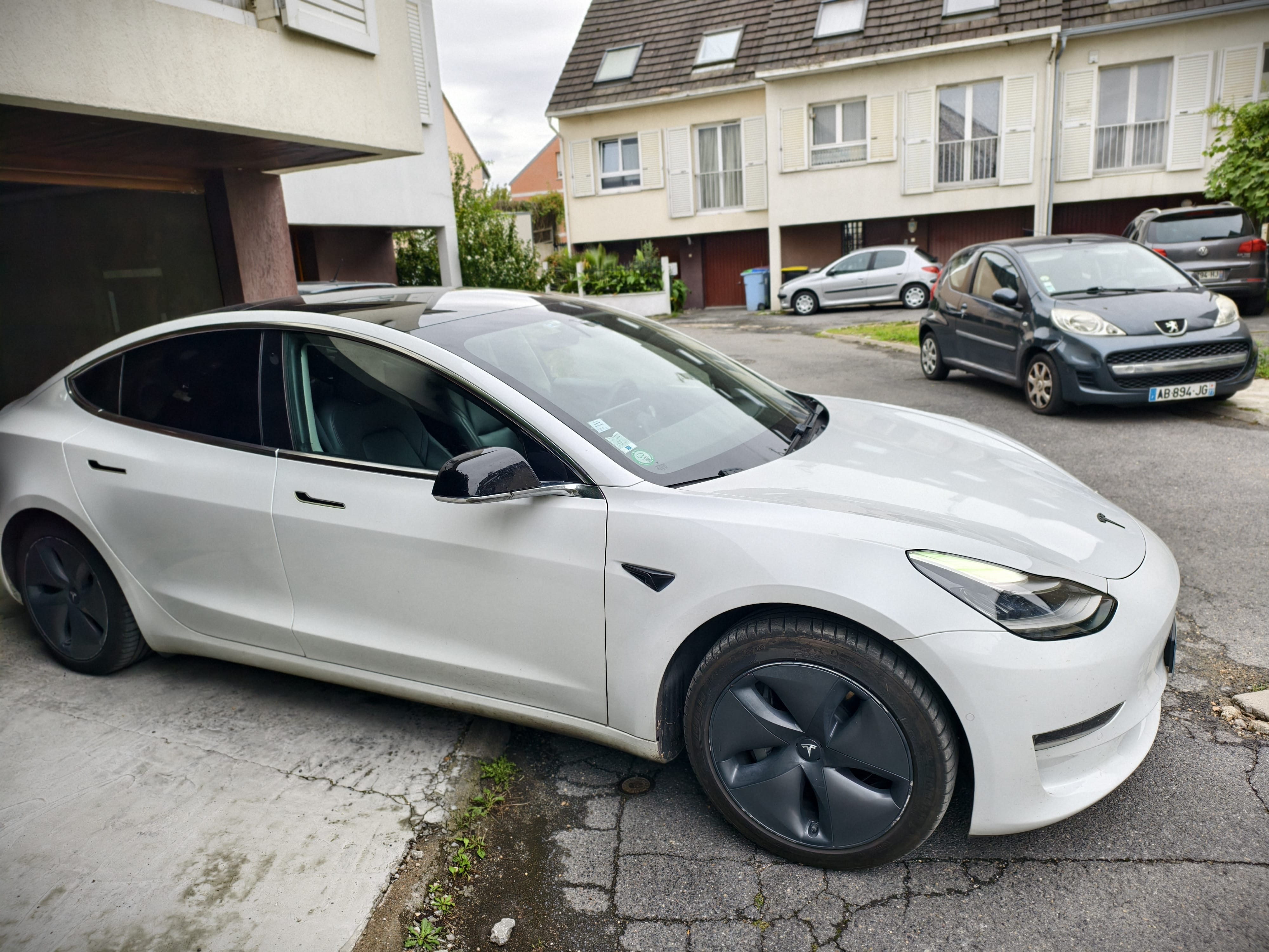 Tesla Model 3 Long Range avec Climatisation