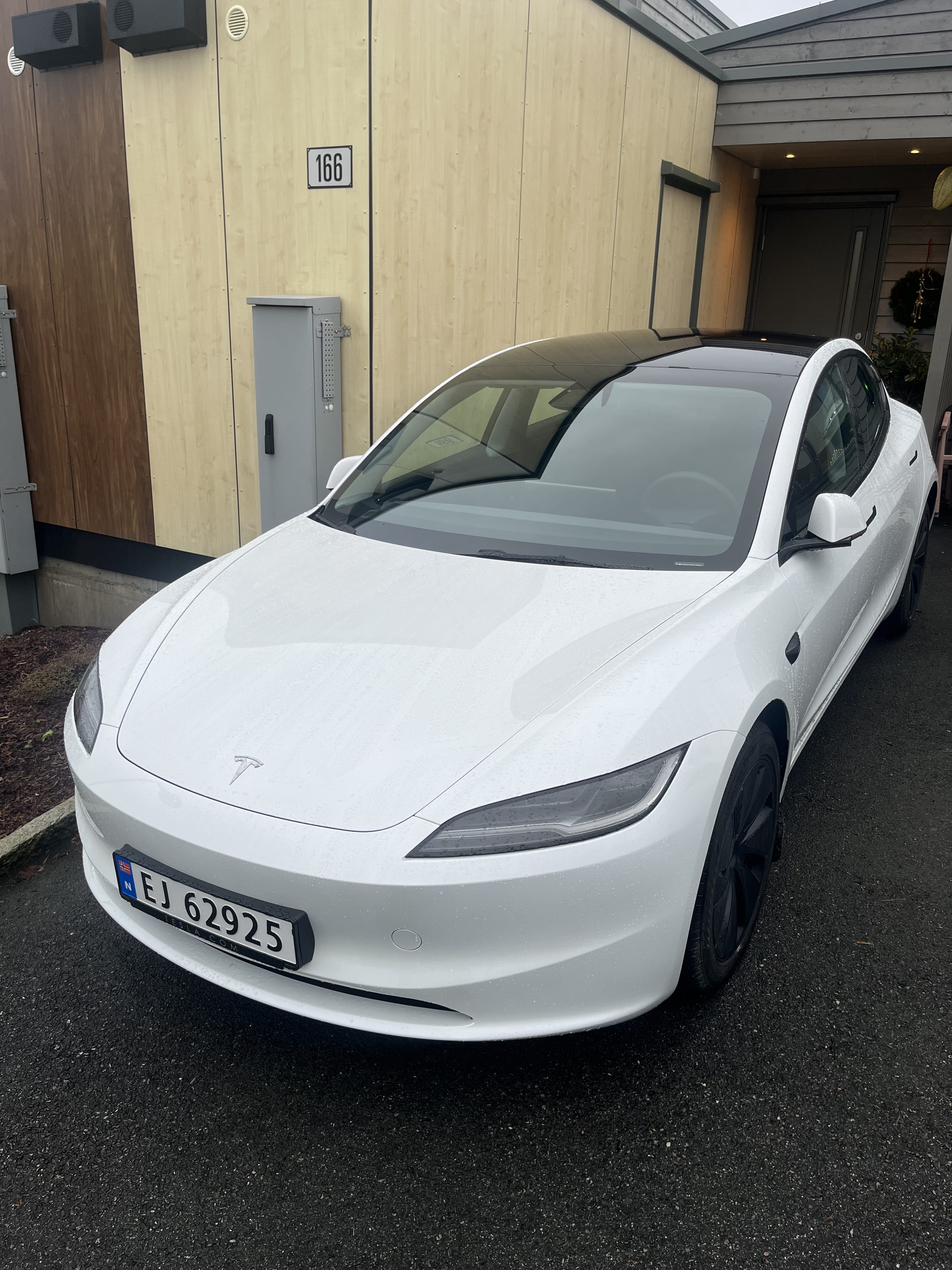 Tesla Model 3 Long Range, 2024, Elektrisk, automatisk