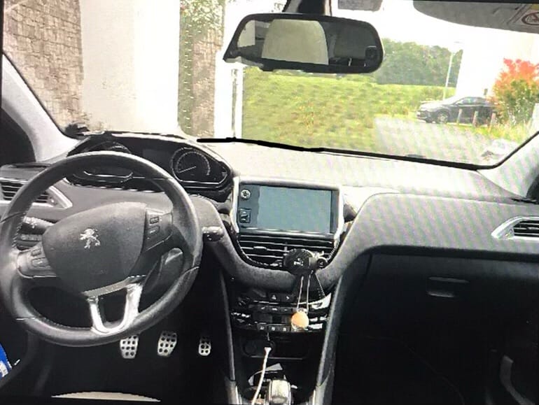 Peugeot 208 avec Régulateur de vitesse