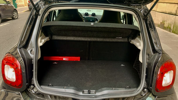 Smart Forfour avec Entrée audio / iPod