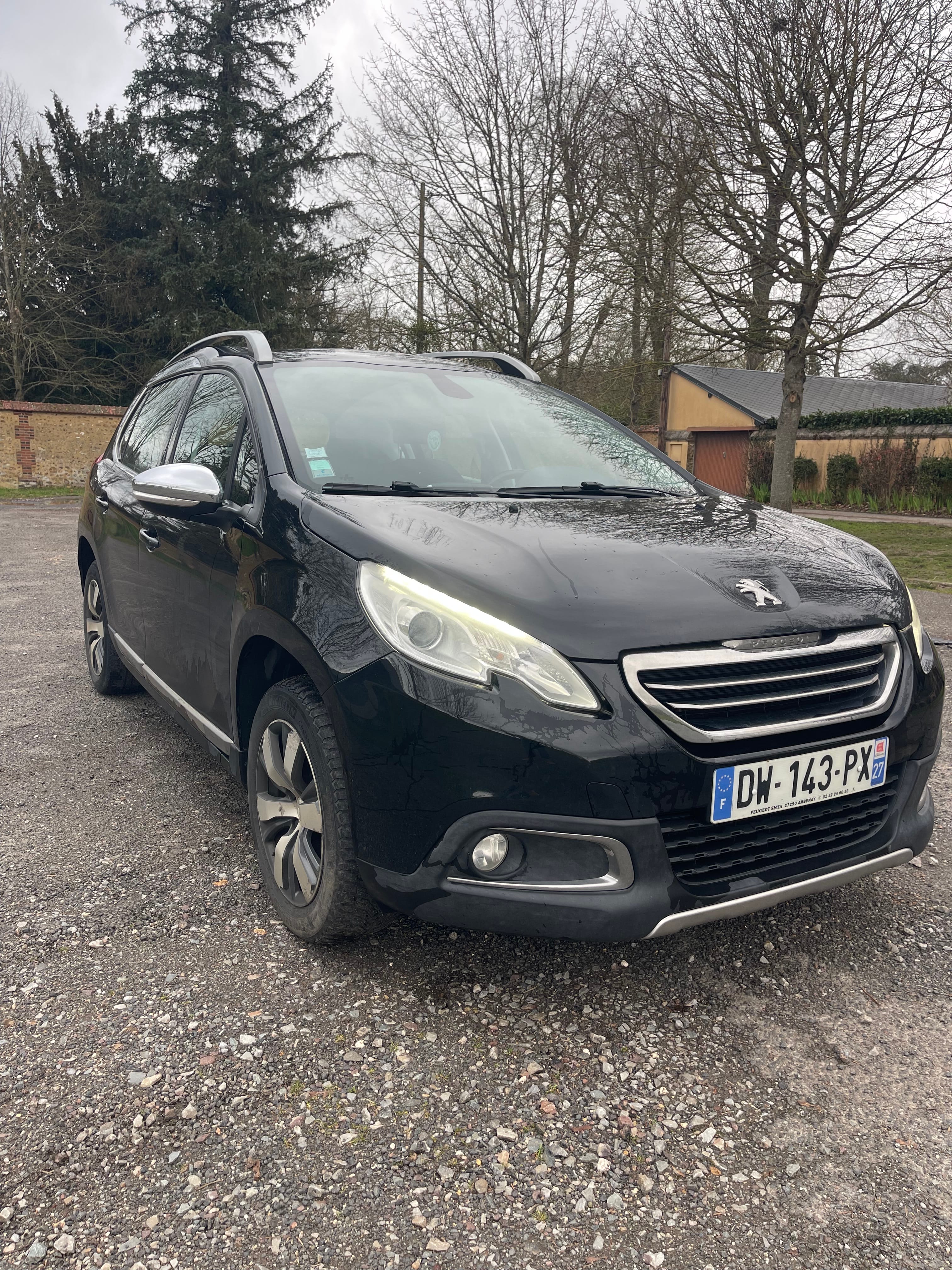 Peugeot 2008, 2015, Essence 95
