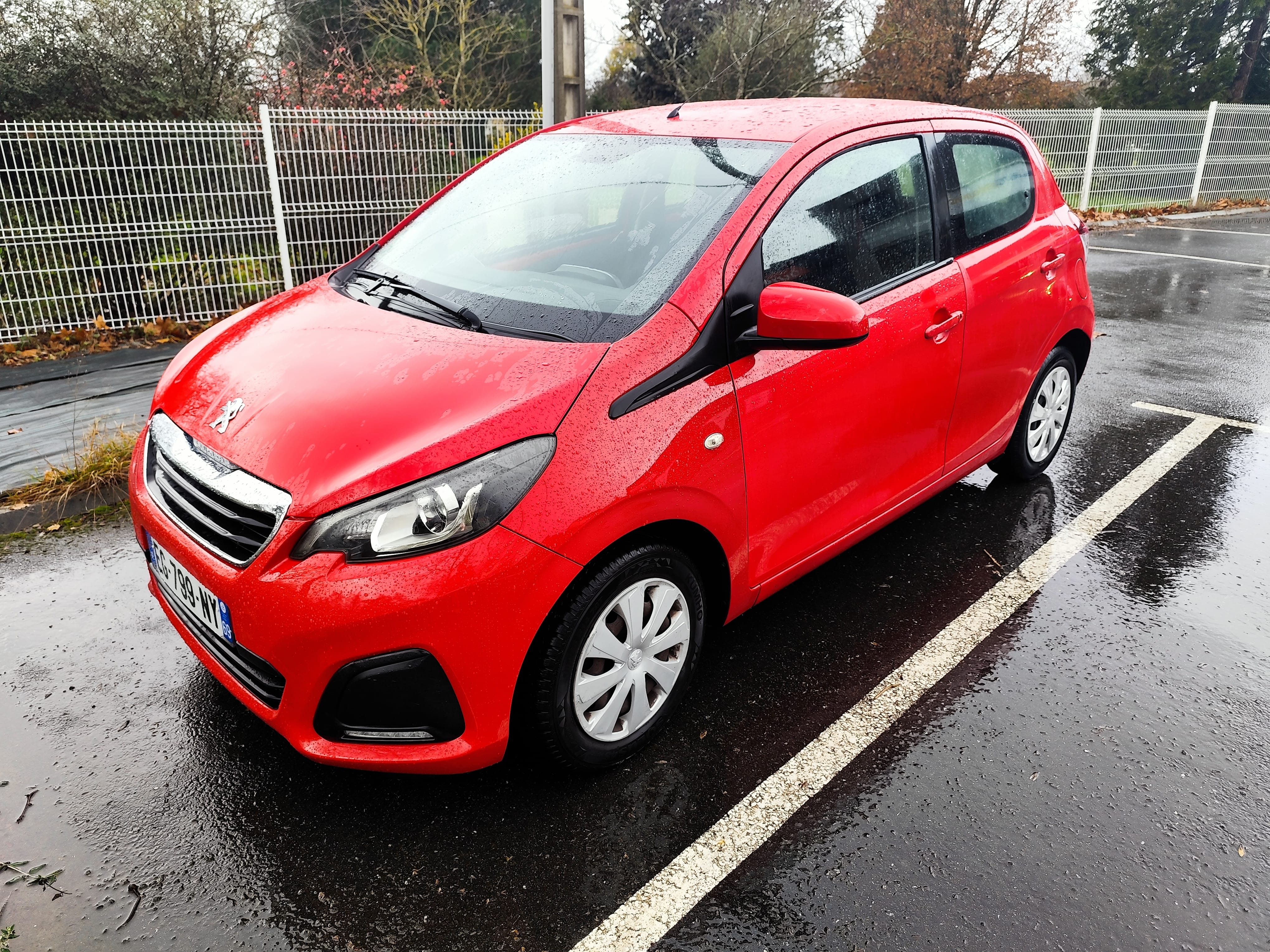 Peugeot 108, 2015, Essence 95