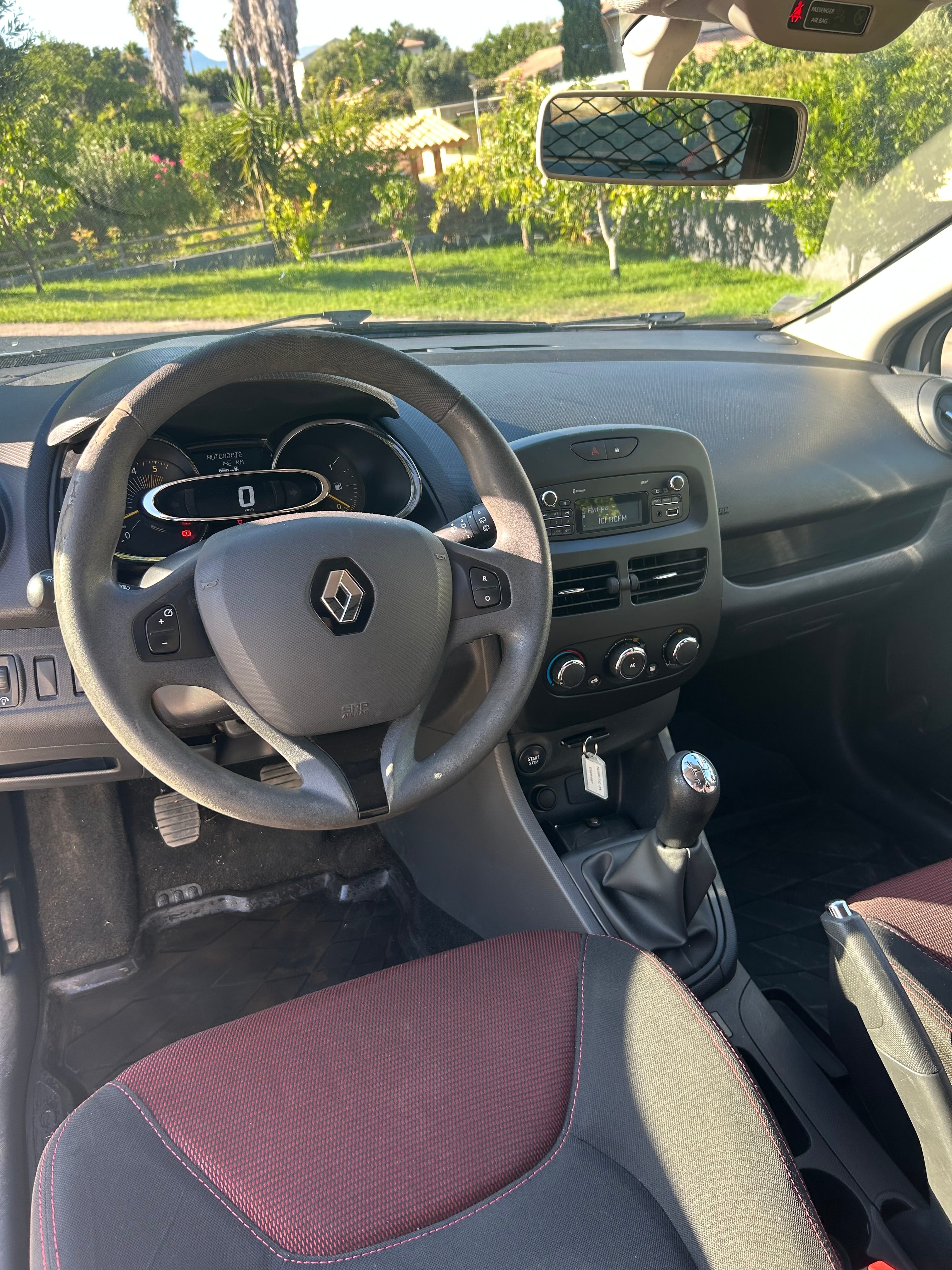 Renault Clio avec Audio Bluetooth