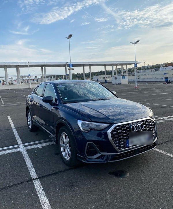 Audi Q3, 2020, Essence 95 / Elektro (Hybrid), Automatik