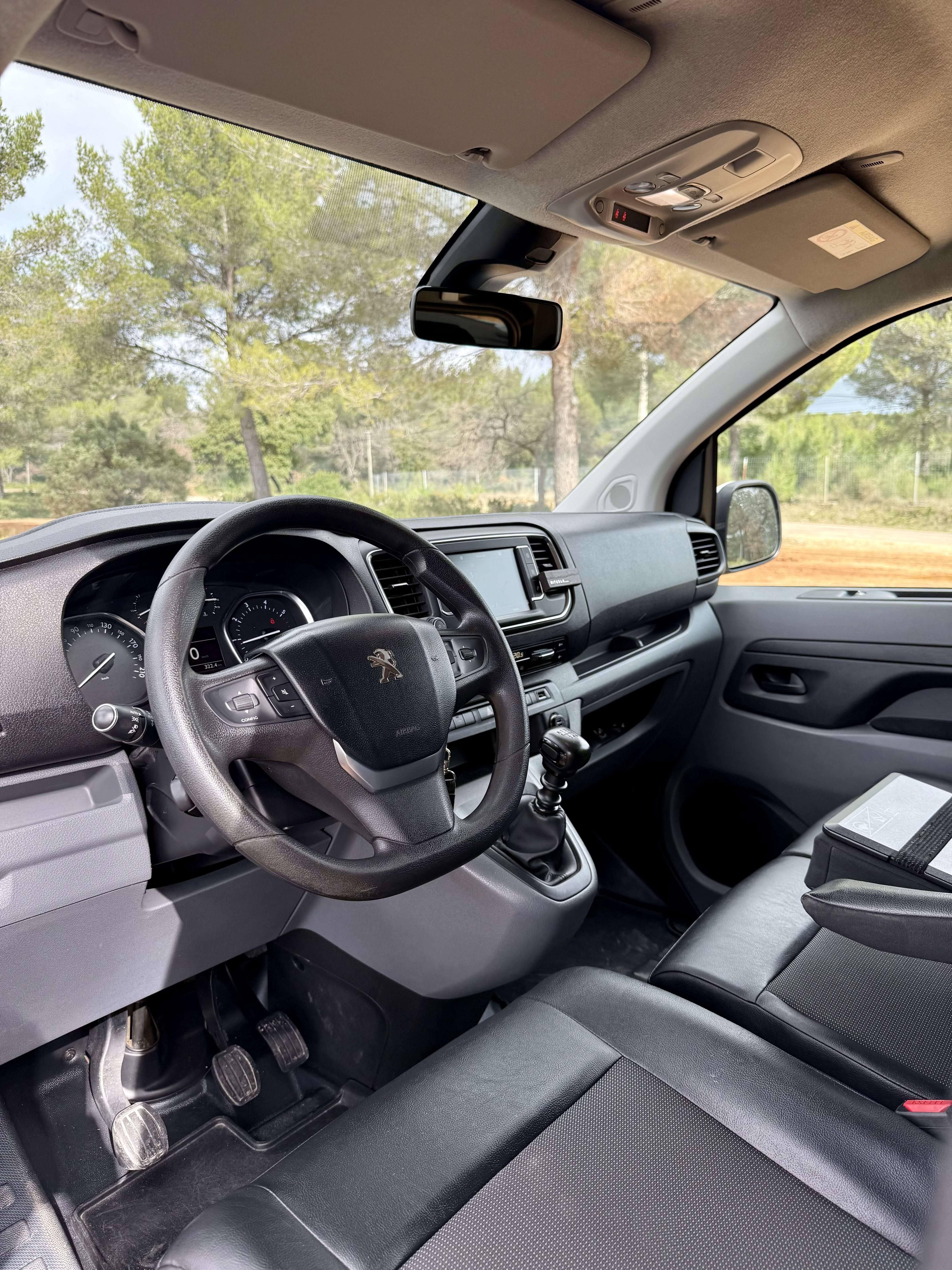 Peugeot Expert avec GPS