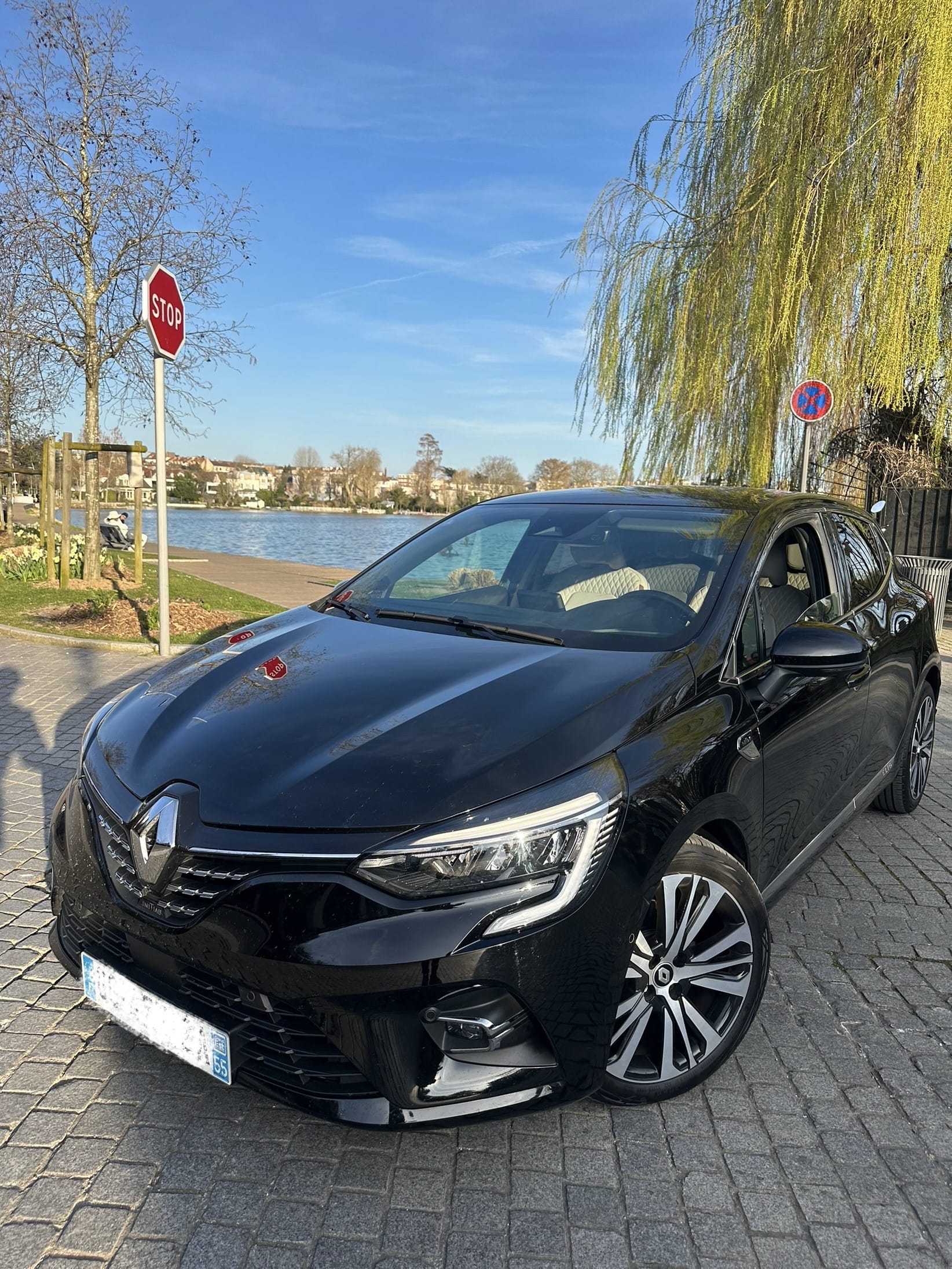 Renault Clio E-tech, 2022, Essence 98, automatique