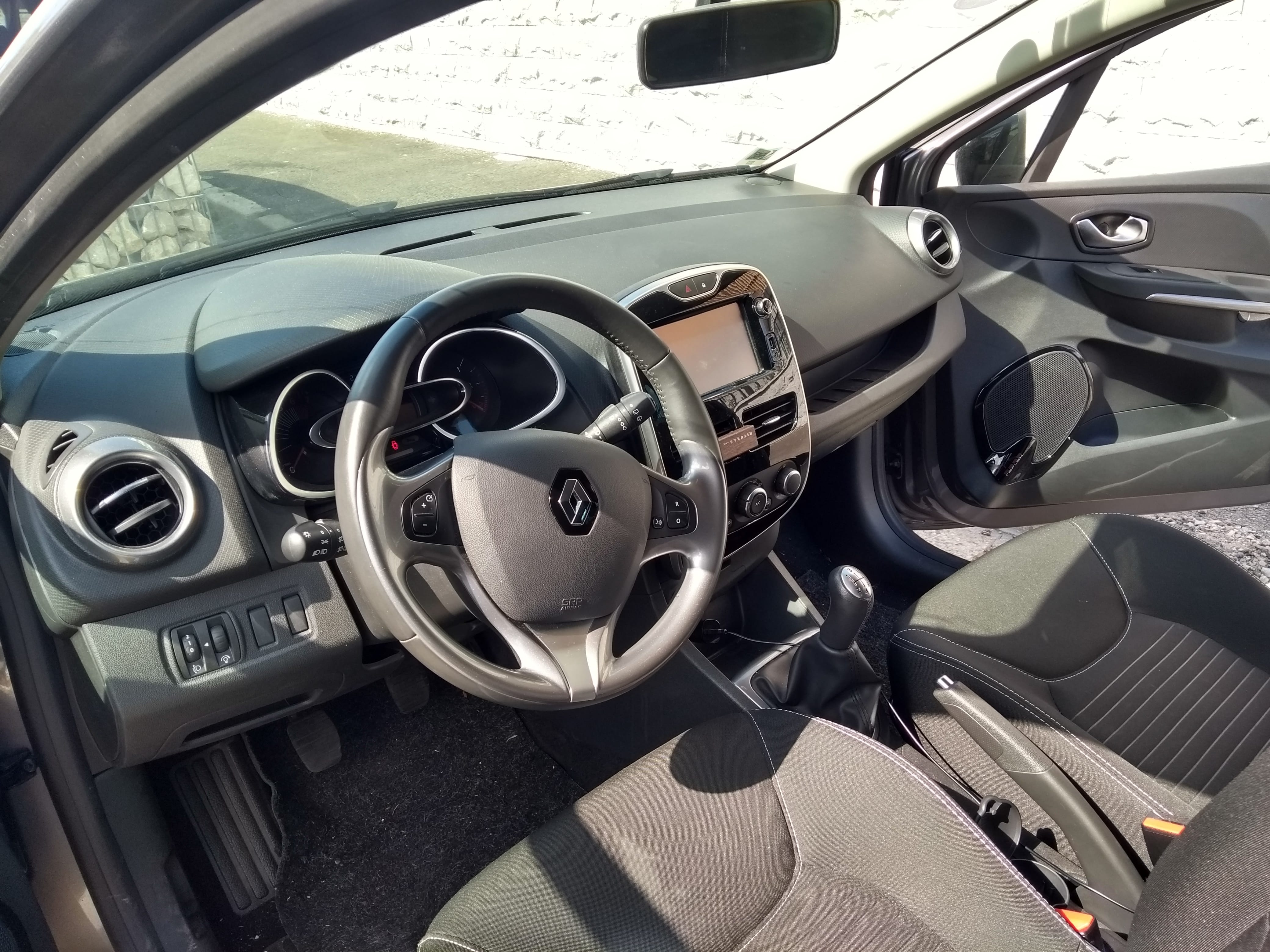 Renault Clio avec Climatisation