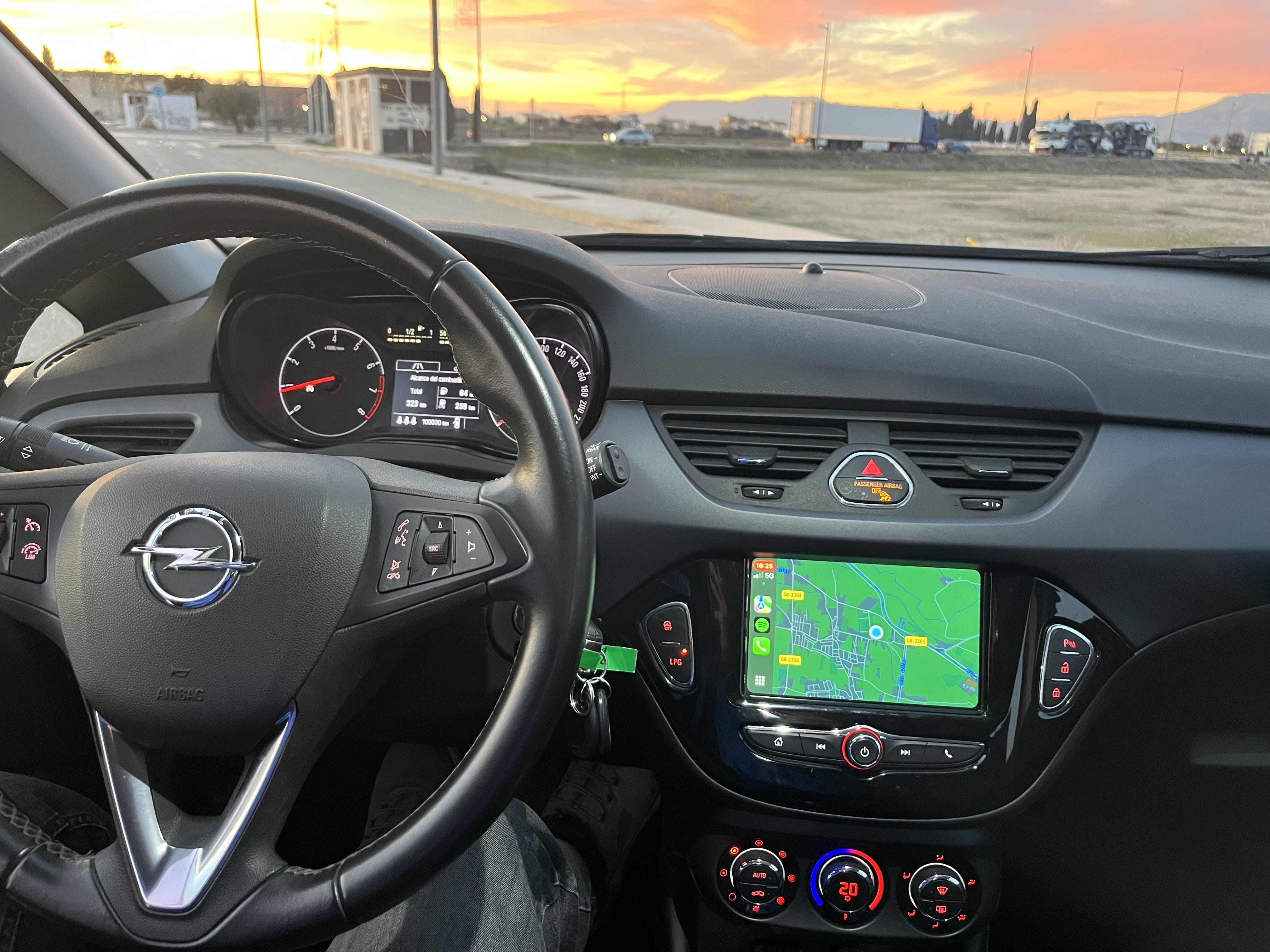 Opel Corsa con Apple CarPlay