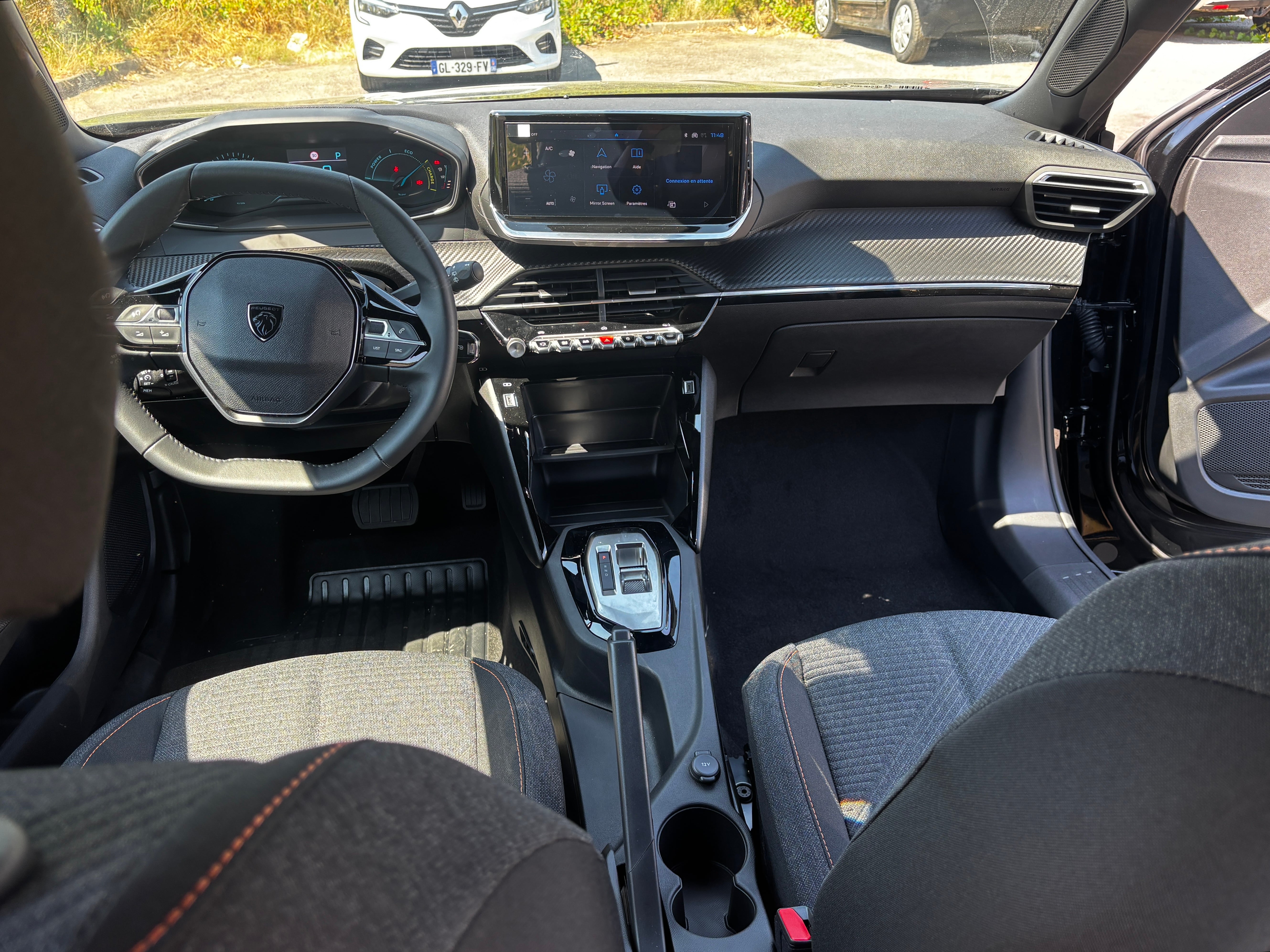 Peugeot 2008 mit Rückfahrkamera
