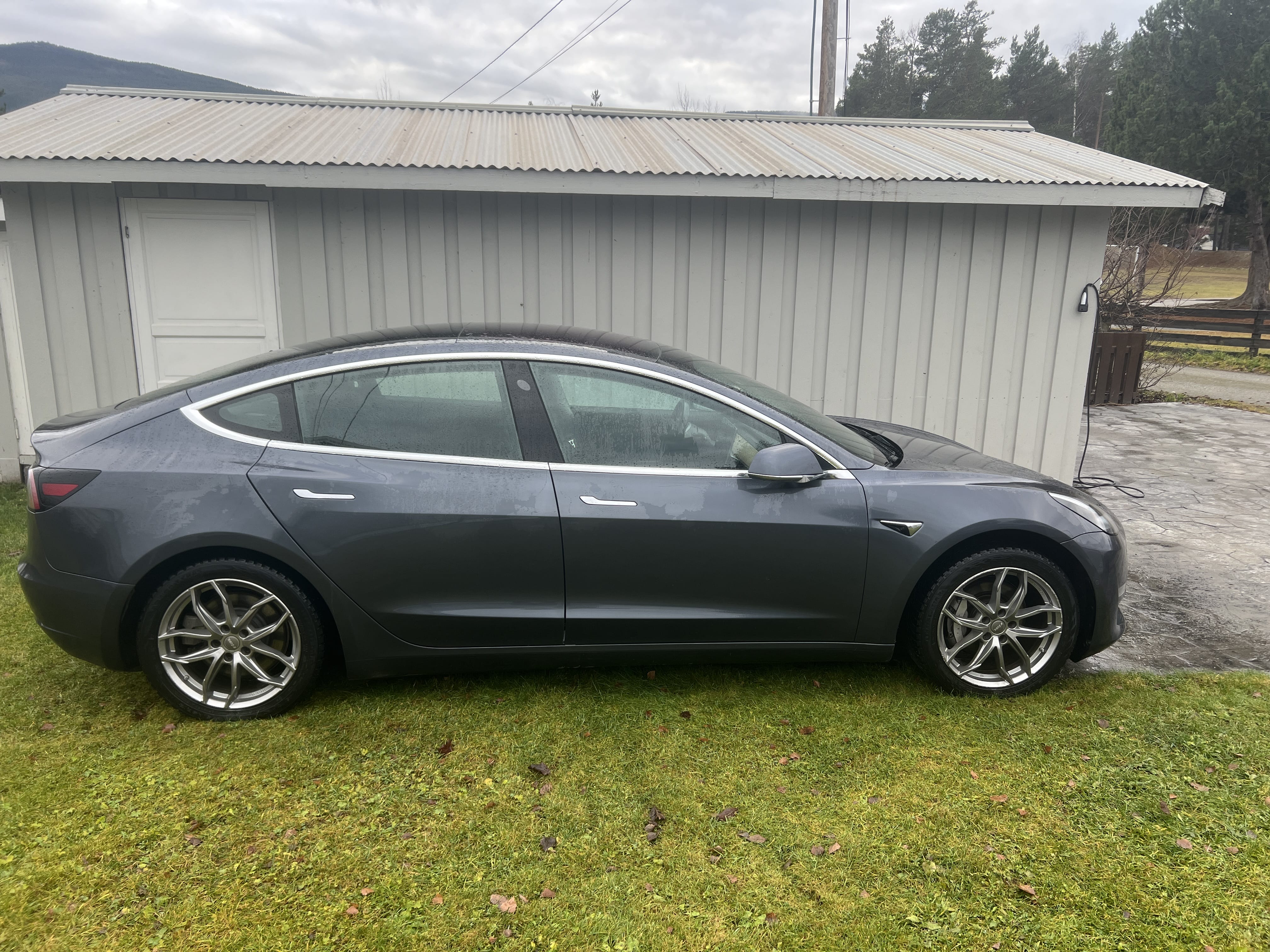Tesla Model 3 Long Range med Aircondition