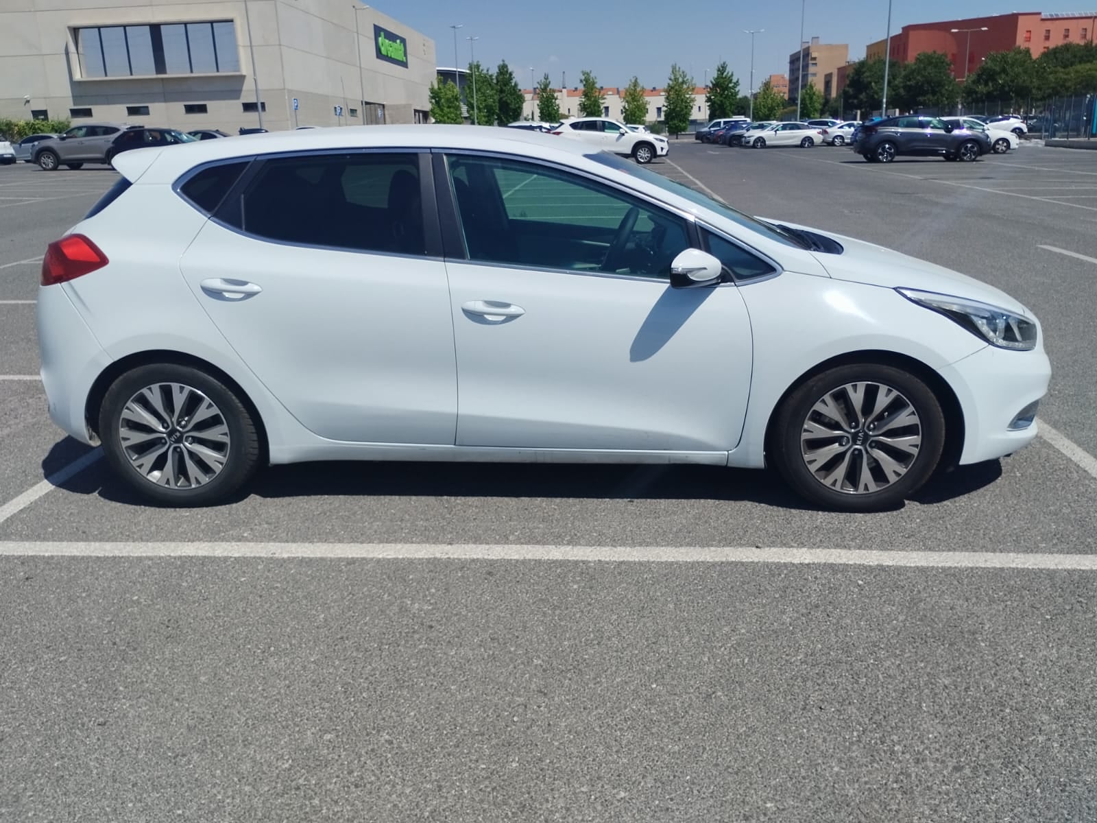 Kia Cee'd con Aire acondicionado