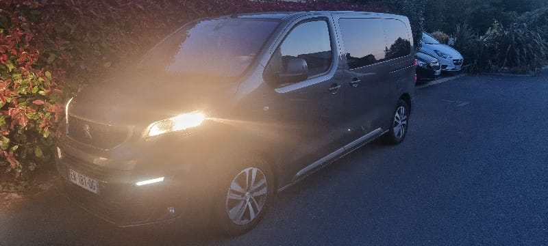 Peugeot Expert Traveller avec Audio Bluetooth